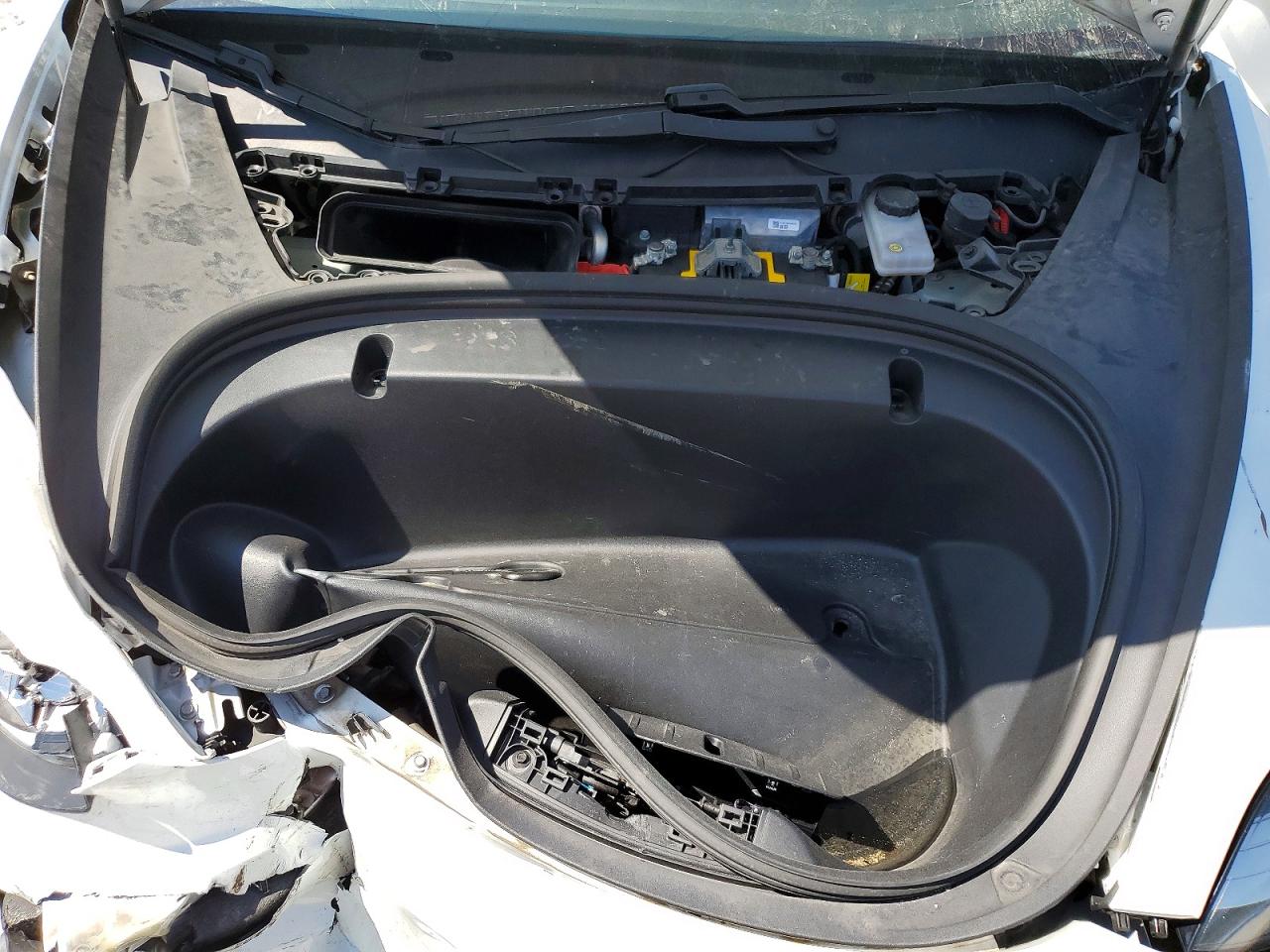5YJ3E1EA7LF747252 · 2020 TESLA MODEL 3 · 11/13