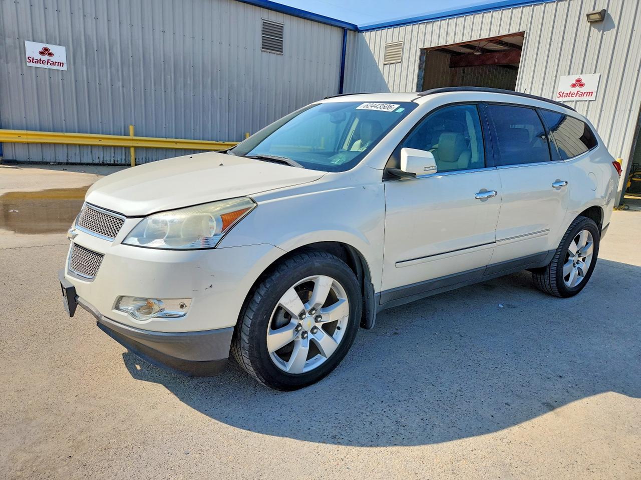 1GNKRLEDXBJ292529 · 2011 CHEVROLET TRAVERSE