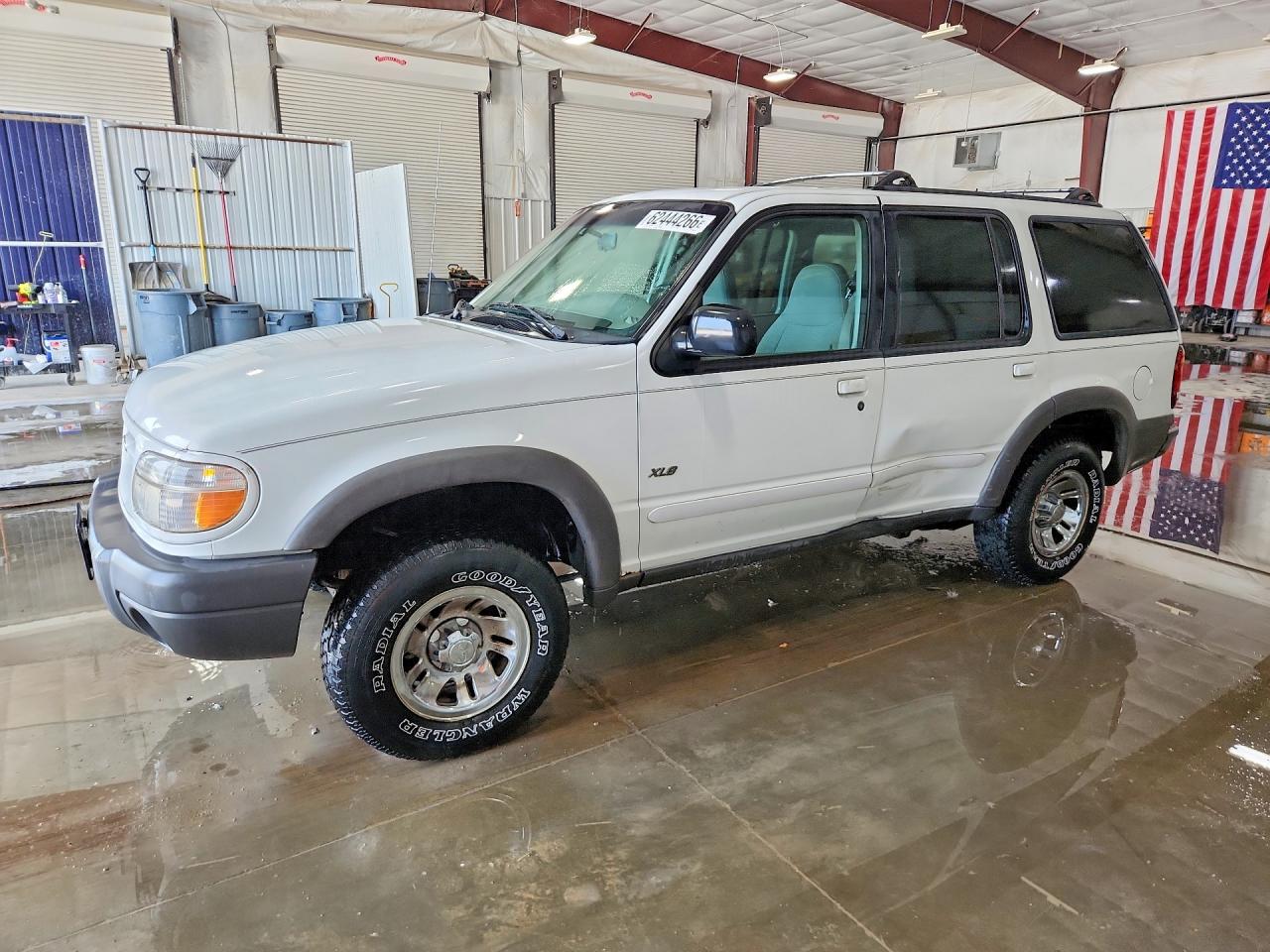 1FMZU34X0XZB41382 · 1999 FORD EXPLORER