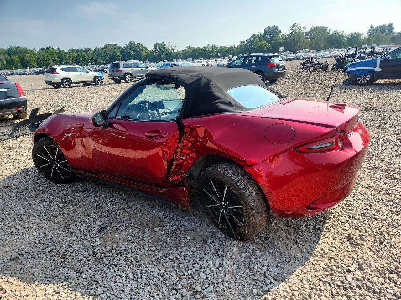 JM1NDAD73R0604730 · 2024 MAZDA MX-5 MIATA · 2/13