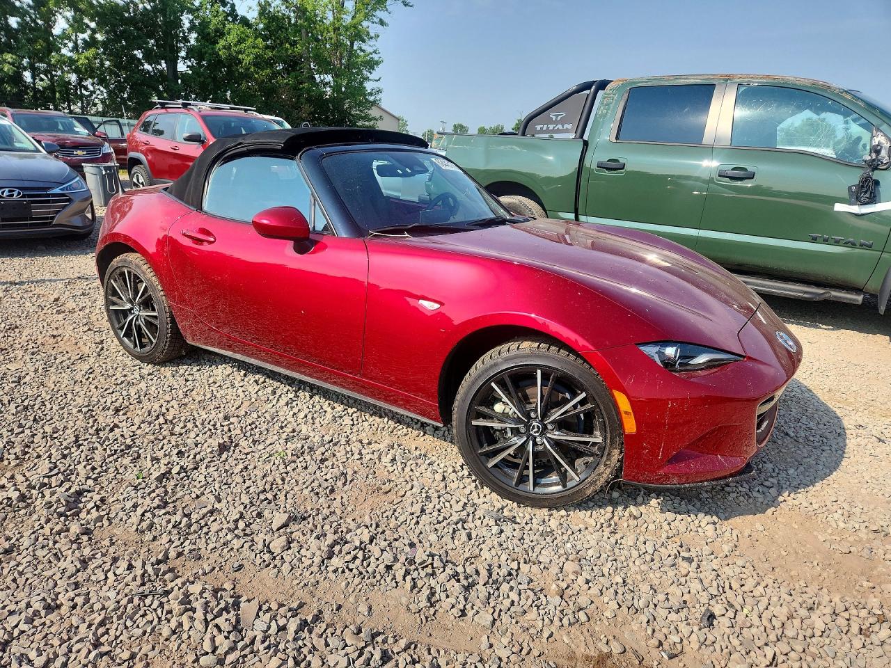 JM1NDAD73R0604730 · 2024 MAZDA MX-5 MIATA · 4/13