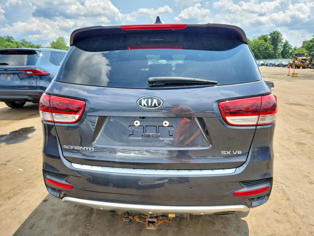 5XYPKDA51HG337986 · 2017 KIA SORENTO · 6/13