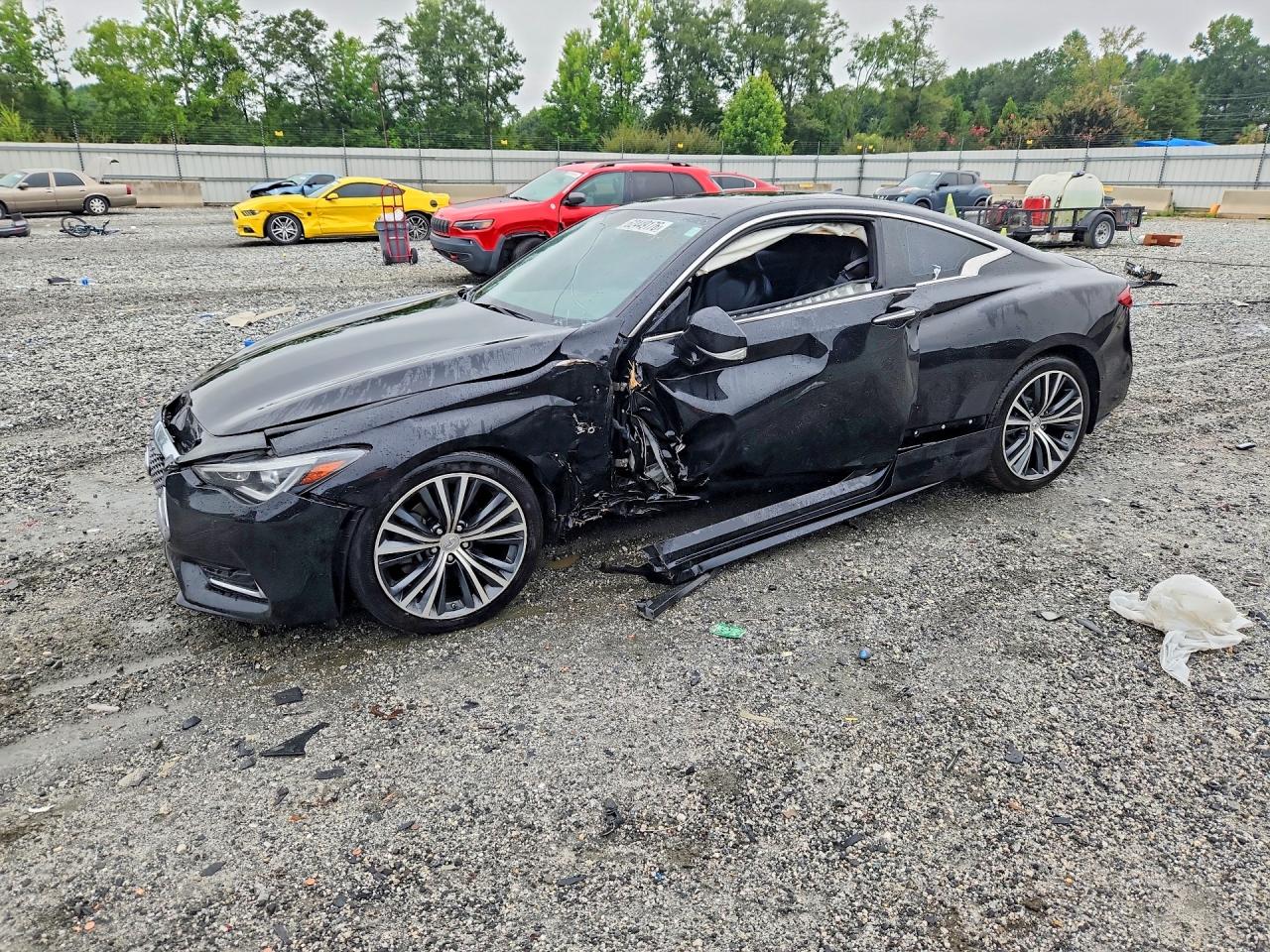 JN1EV7EK0JM342121 · 2018 INFINITI Q60
