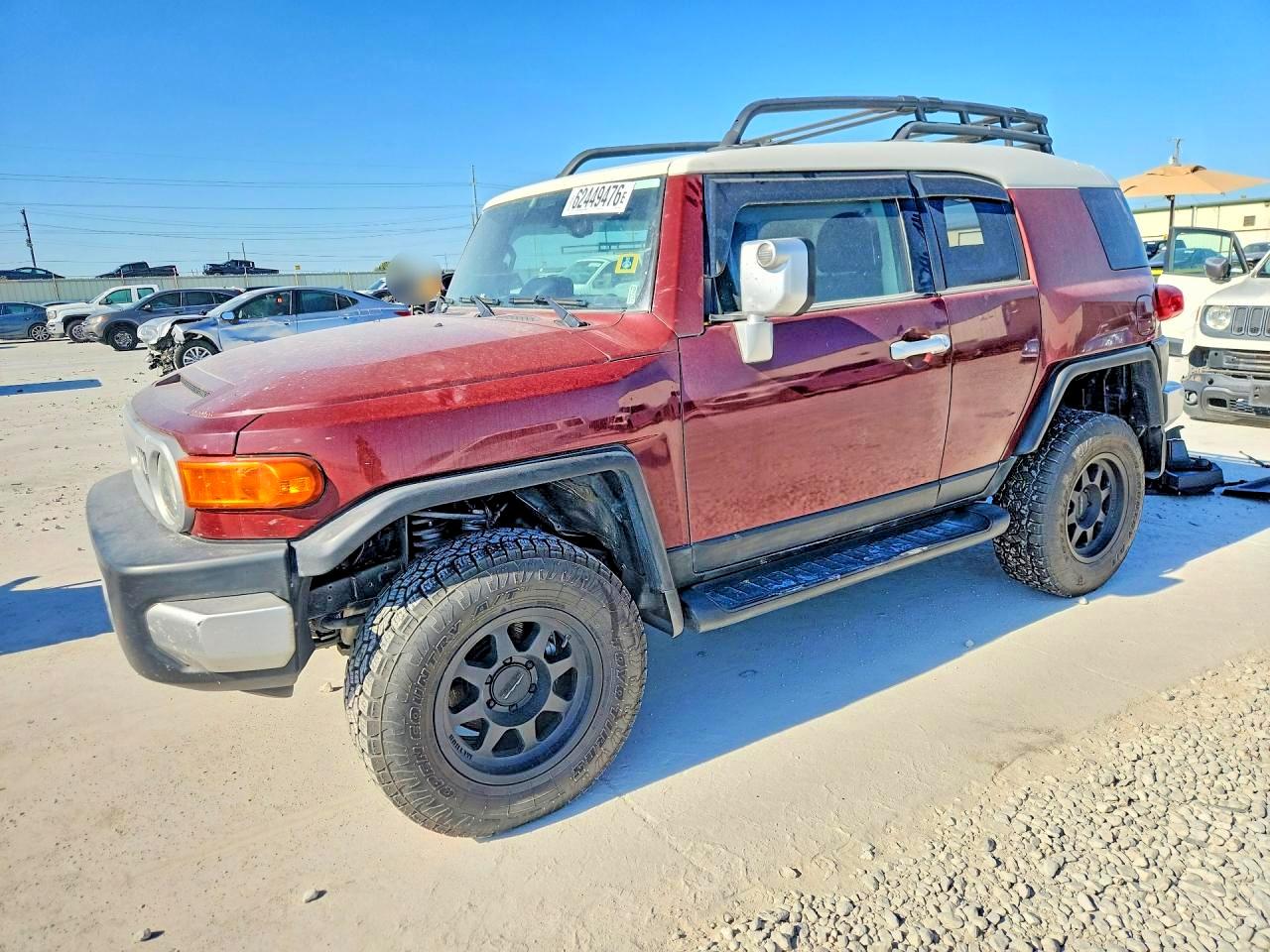 JTEBU4BF3BK107956 · 2011 TOYOTA FJ CRUISER