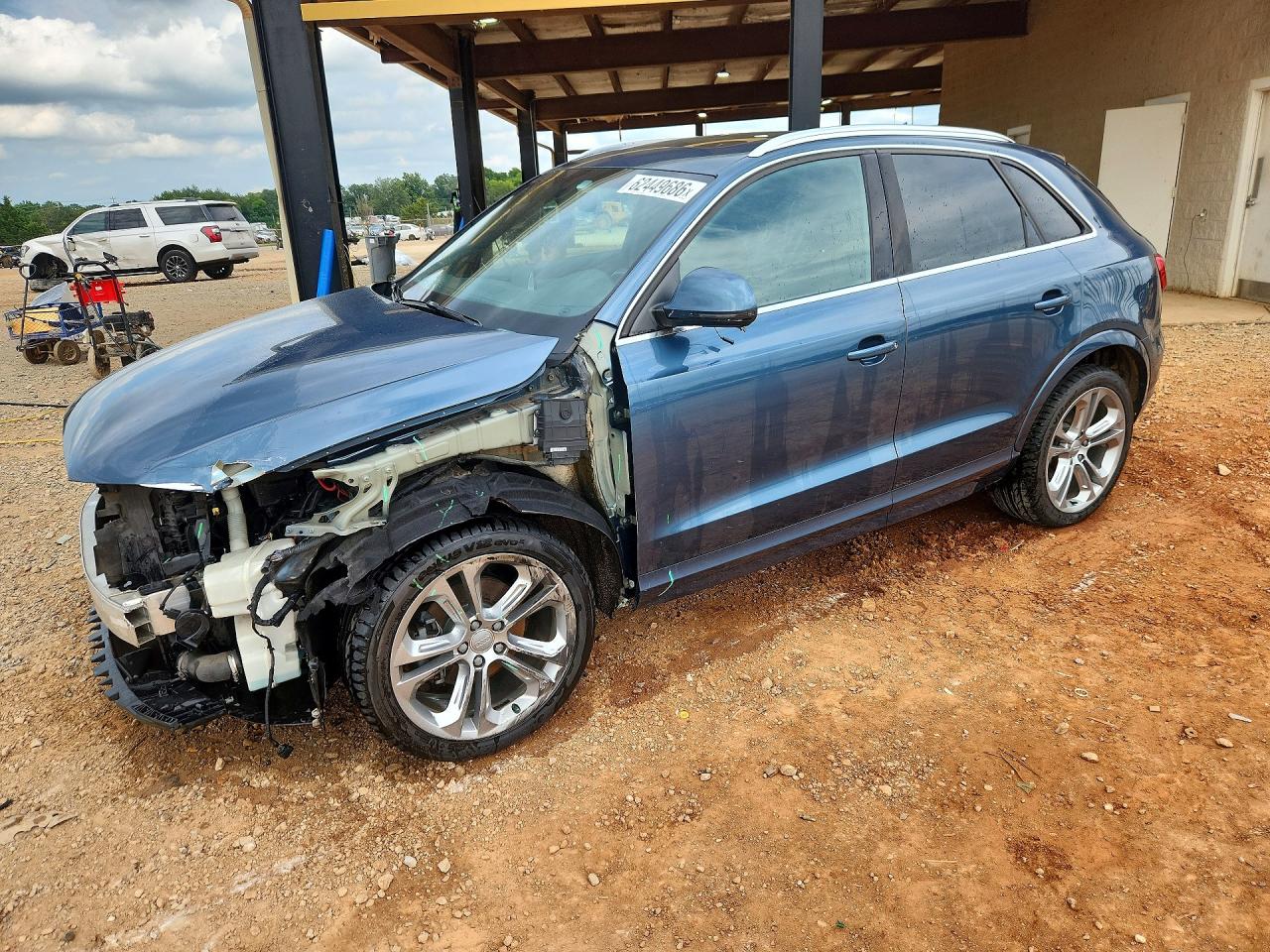 WA1JCCFS6JR003711 · 2018 AUDI Q3