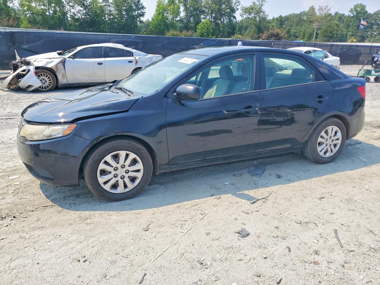 KNAFT4A28D5672130 · 2013 KIA FORTE