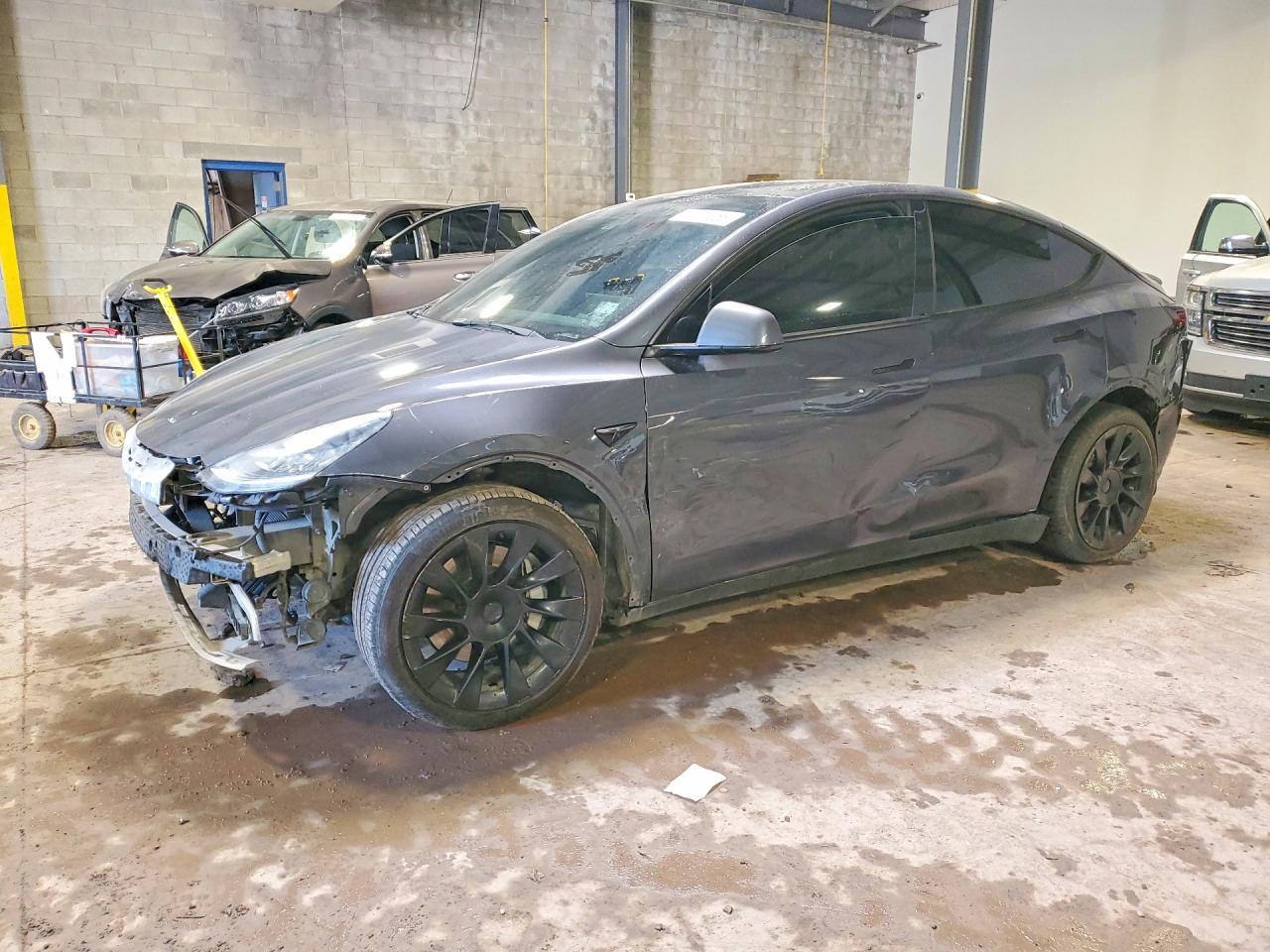 5YJYGAEEXMF263046 · 2021 TESLA MODEL Y