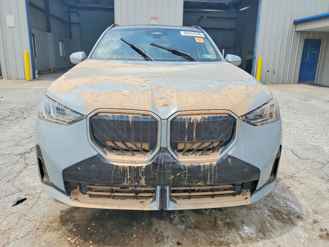5UX53GP09T9352875 · 2026 BMW X3 · 5/13