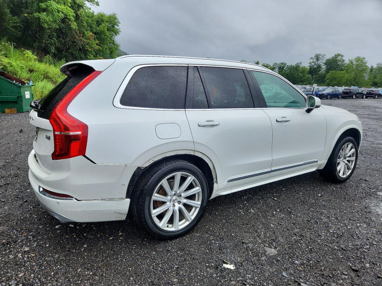 YV4A22PL5G1028839 · 2016 VOLVO XC90 · 3/13