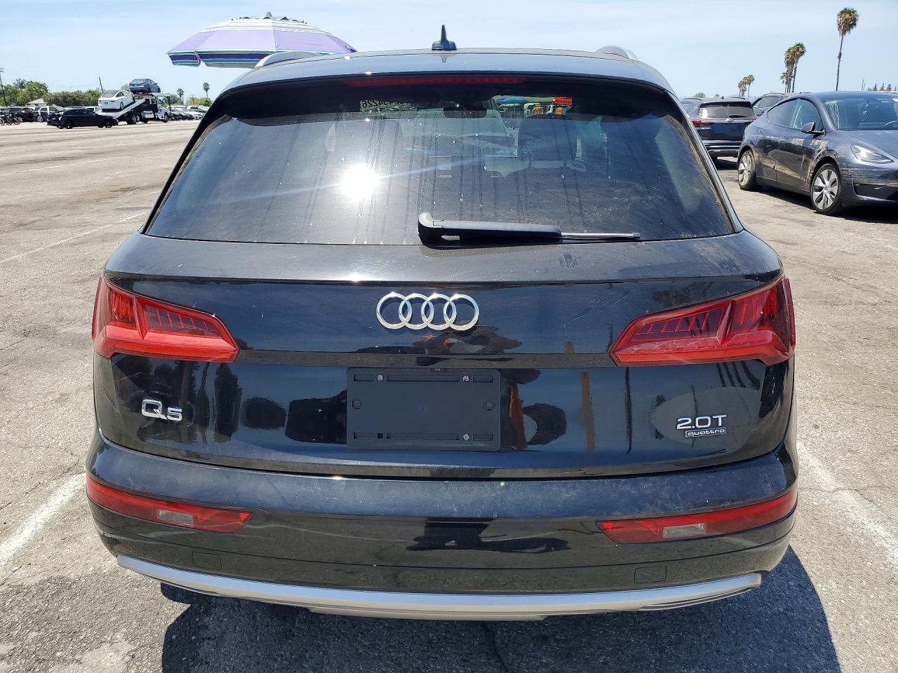 WA1ANAFY9J2006954 · 2018 AUDI Q5 · 6/13