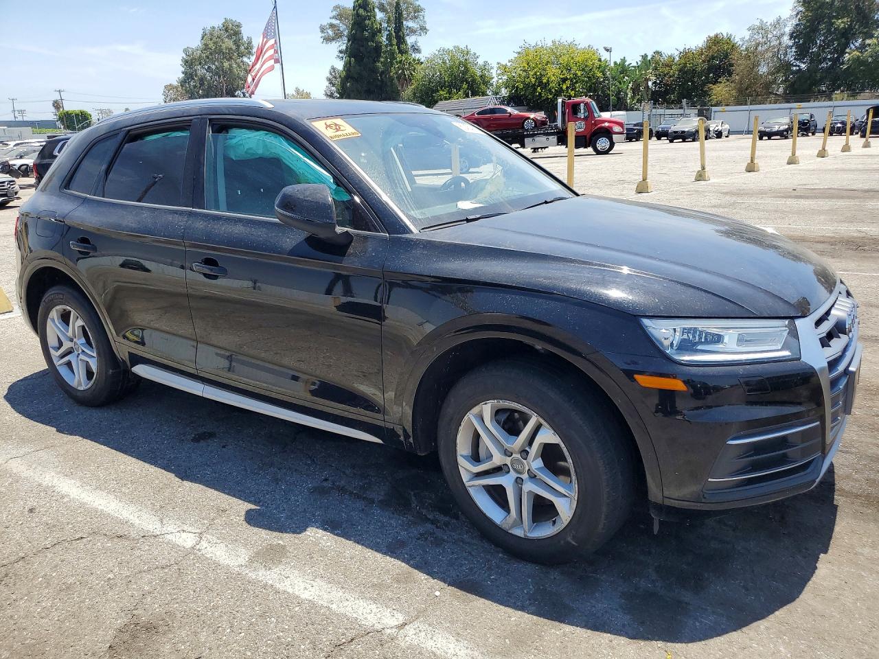 WA1ANAFY9J2006954 · 2018 AUDI Q5 · 4/13