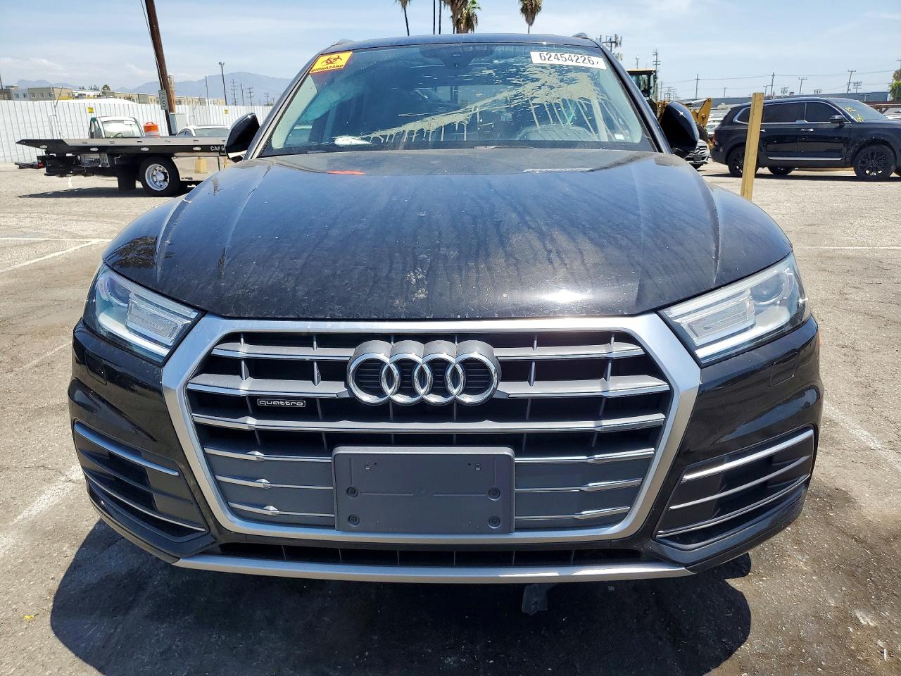 WA1ANAFY9J2006954 · 2018 AUDI Q5 · 5/13