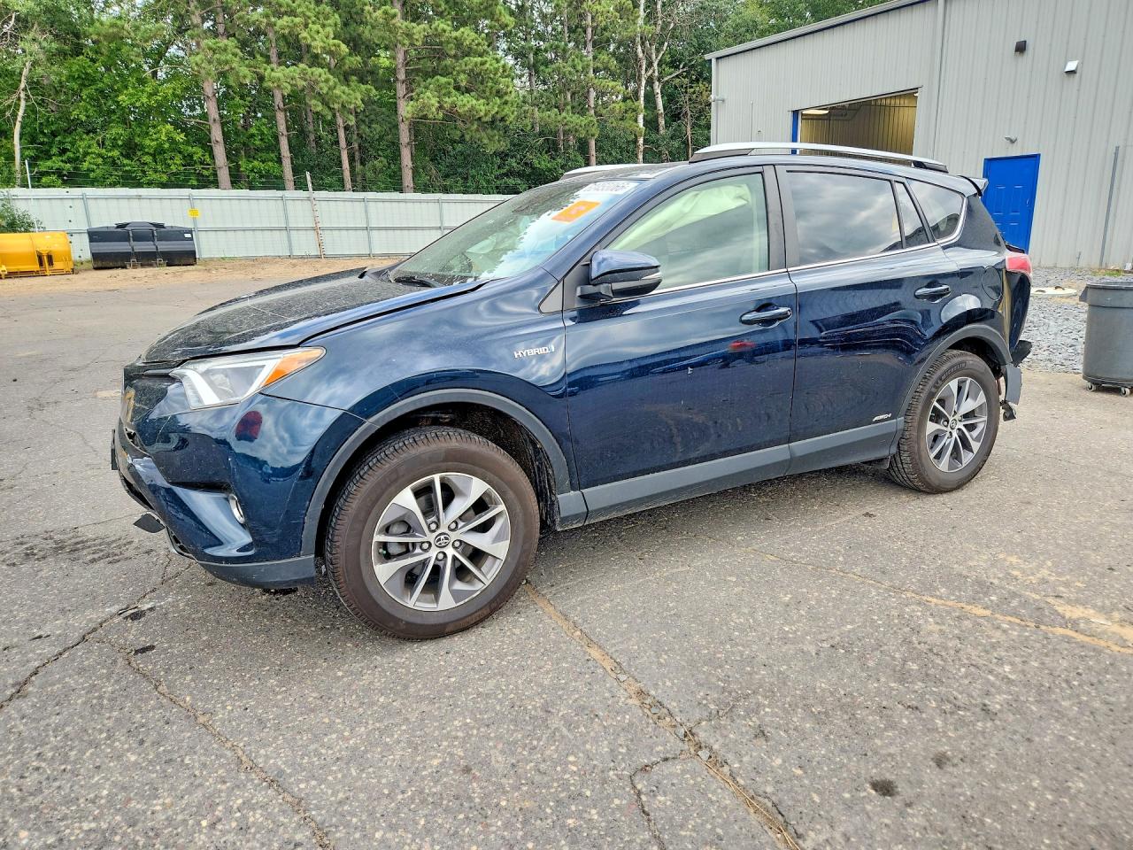 JTMRJREV8HD152092 · 2017 TOYOTA RAV4 HYBRID
