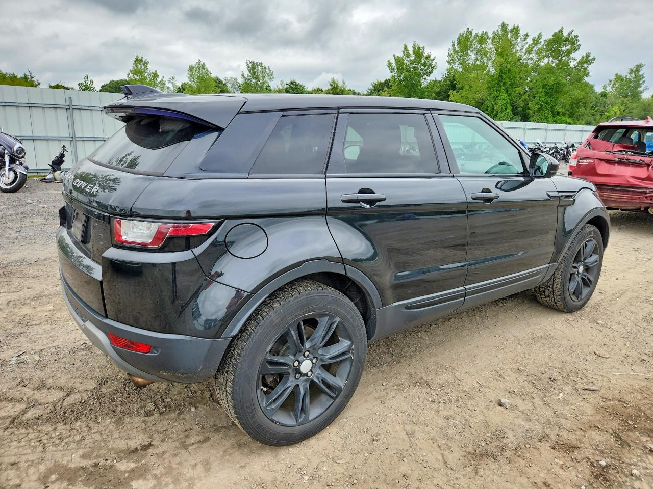 SALVP2BG1HH174768 · 2017 LAND ROVER RANGE ROVER EVOQUE · 3/13