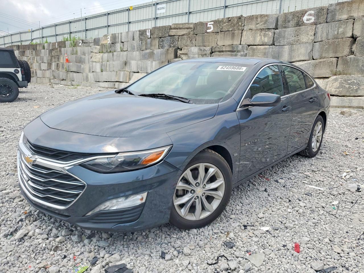 1G1ZD5ST5KF147276 · 2019 CHEVROLET MALIBU