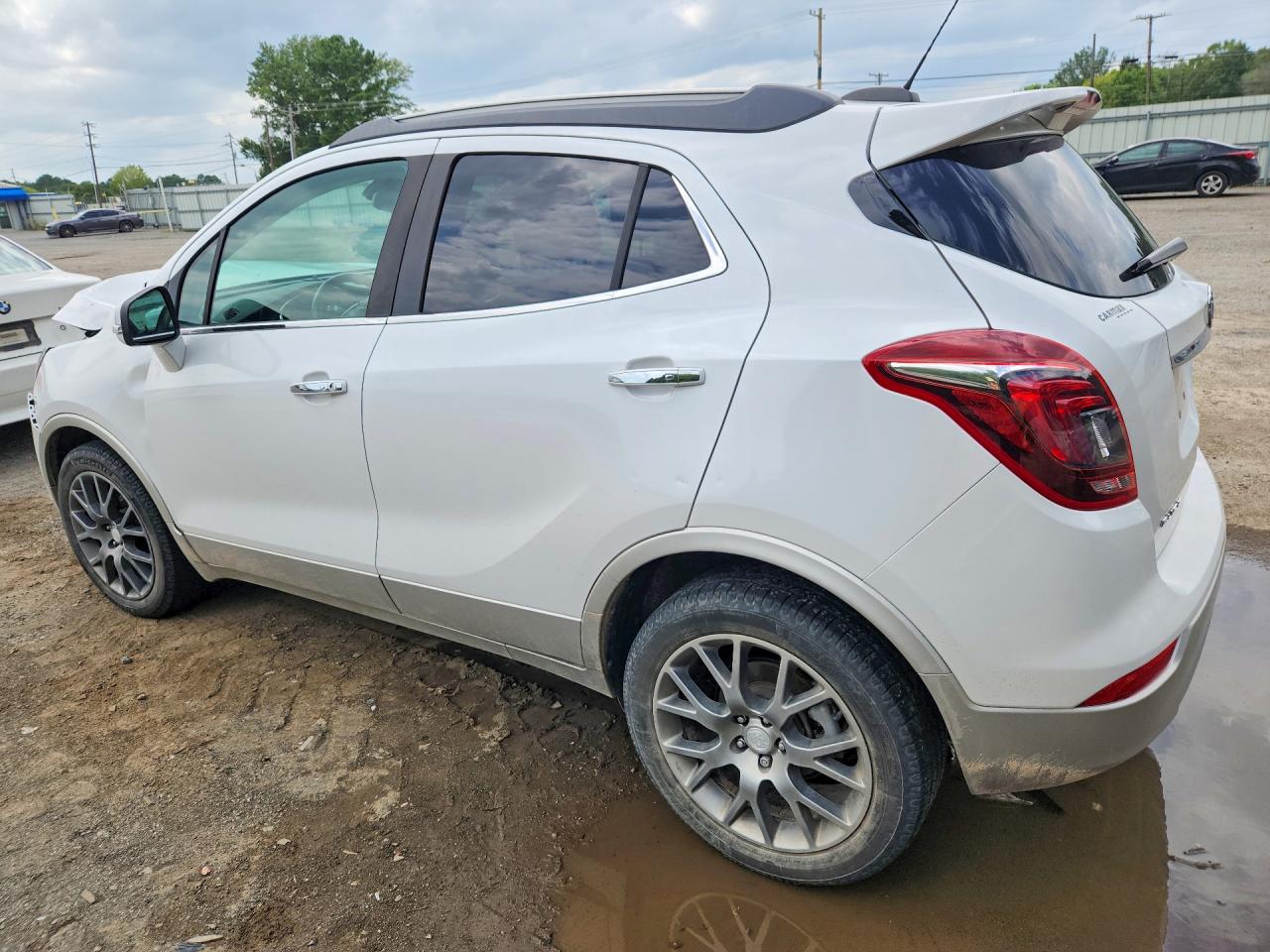 KL4CJ1SB1JB624193 · 2018 BUICK ENCORE · 2/13