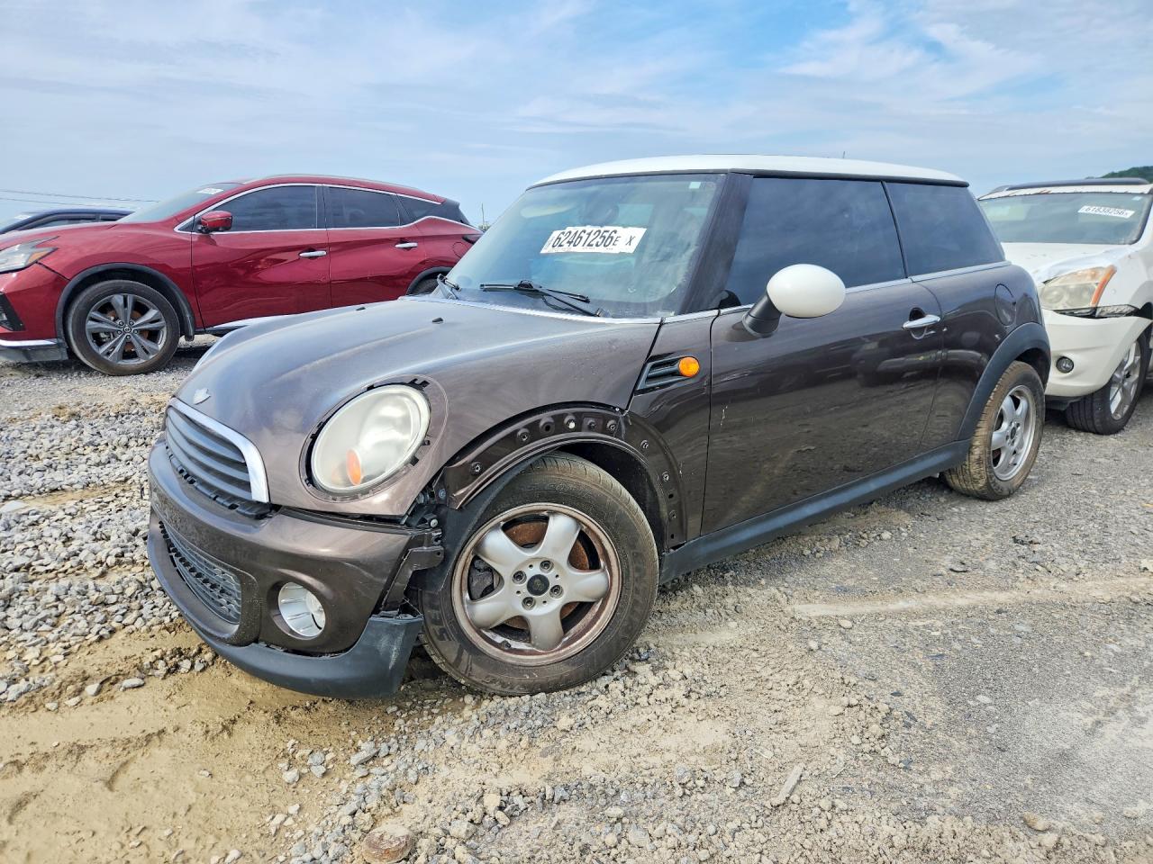 WMWSU3C50BT091209 · 2011 MINI COOPER