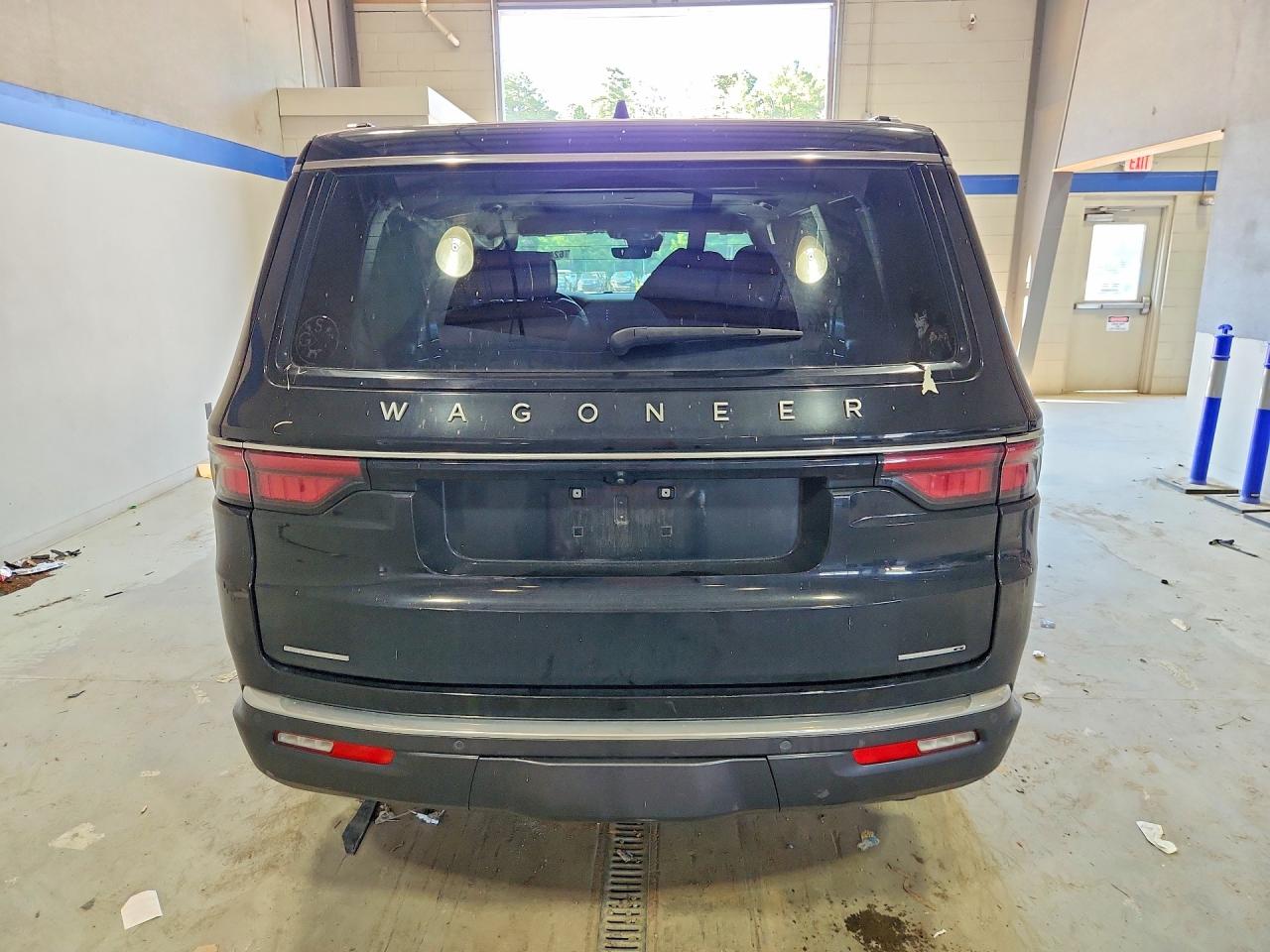 1C4SJVBT8NS211890 · 2022 JEEP WAGONEER · 6/13