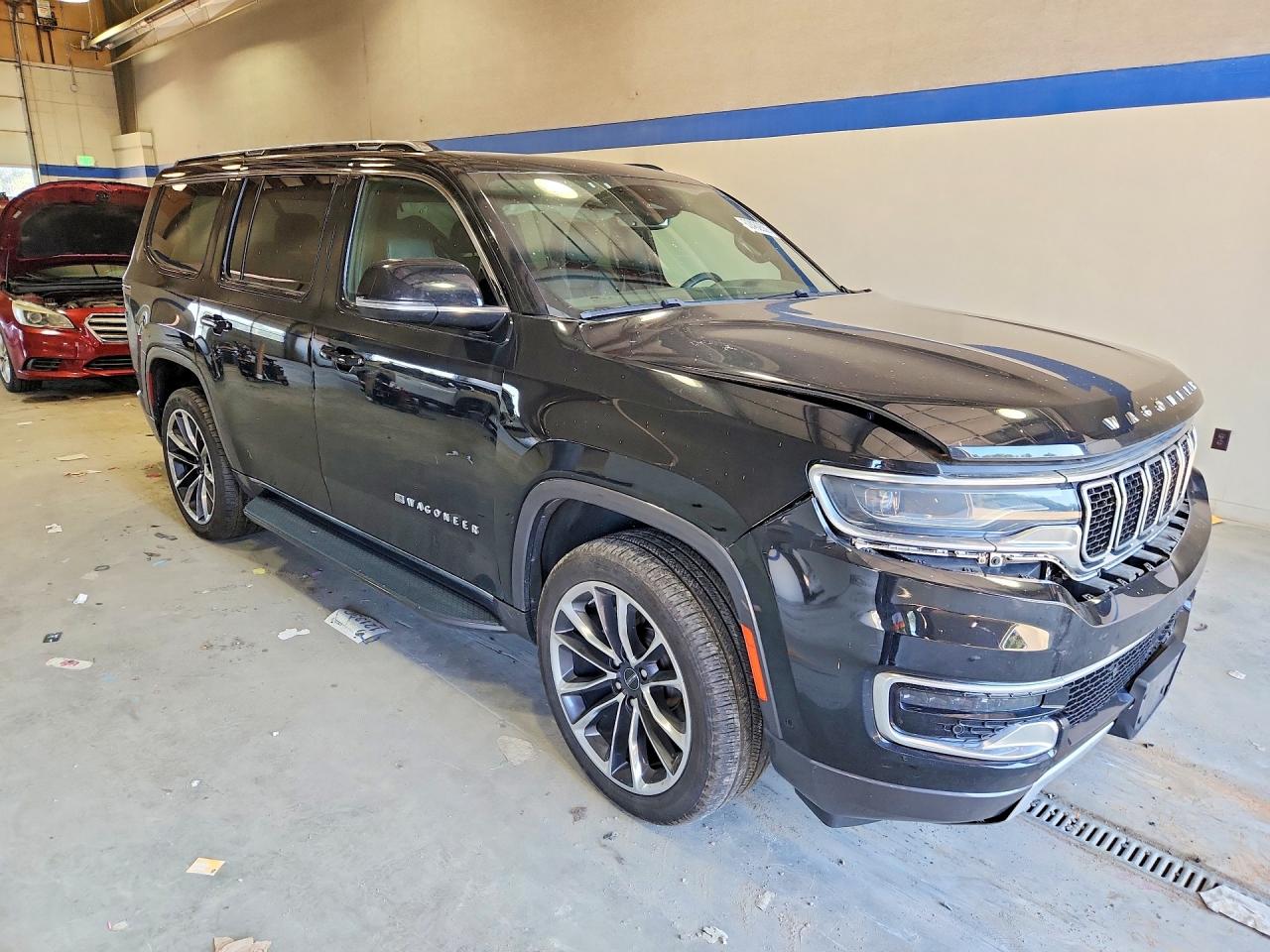 1C4SJVBT8NS211890 · 2022 JEEP WAGONEER · 4/13