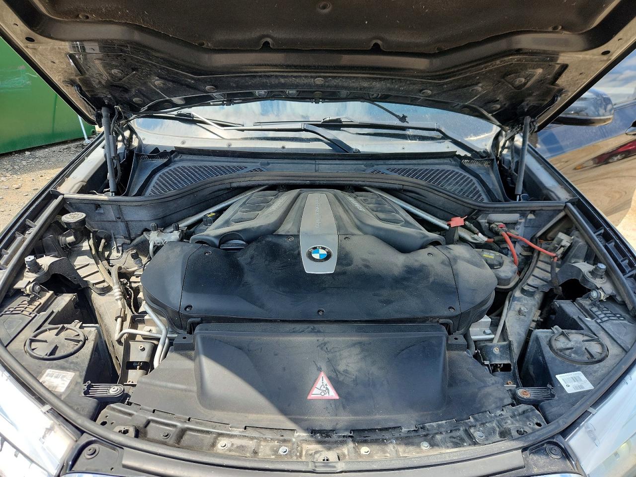 5UXKR6C57E0J73531 · 2014 BMW X5 · 11/12