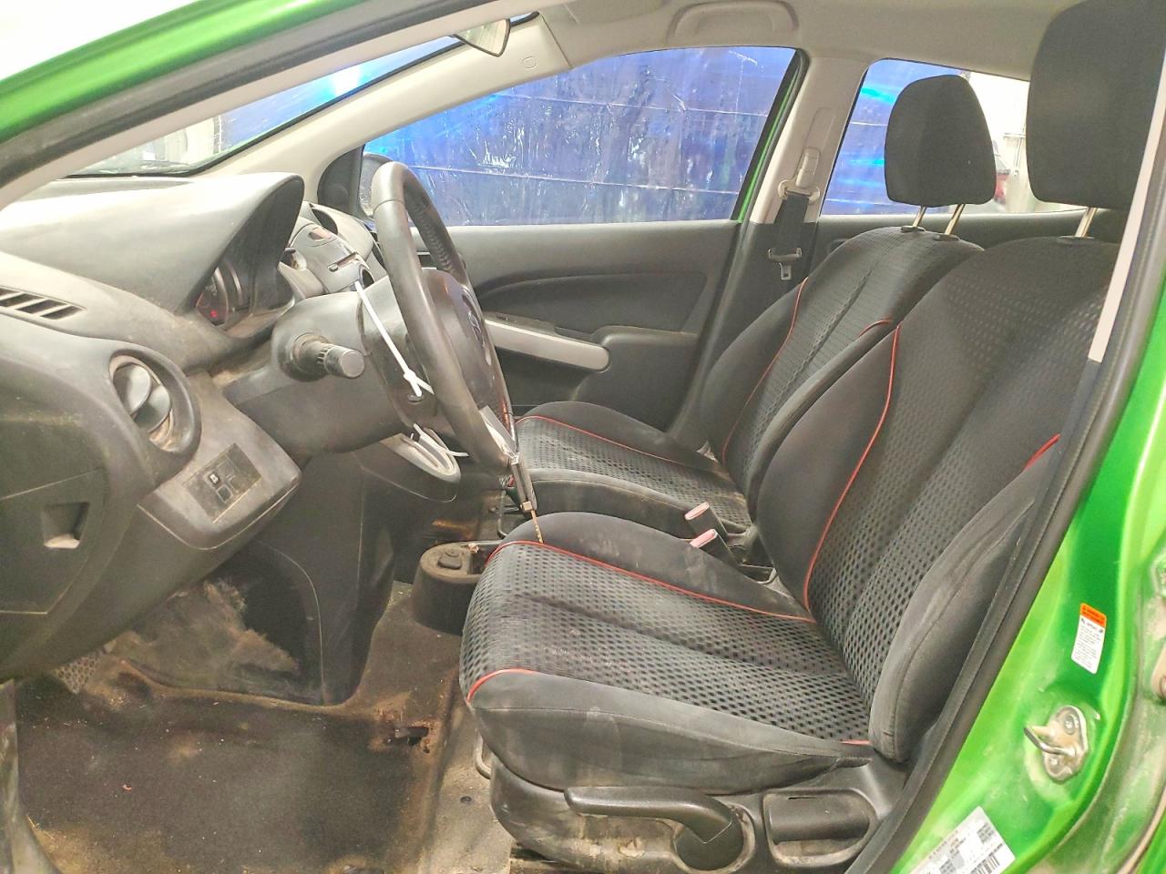 JM1DE1HY9B0125732 · 2011 MAZDA MAZDA2 · 7/12