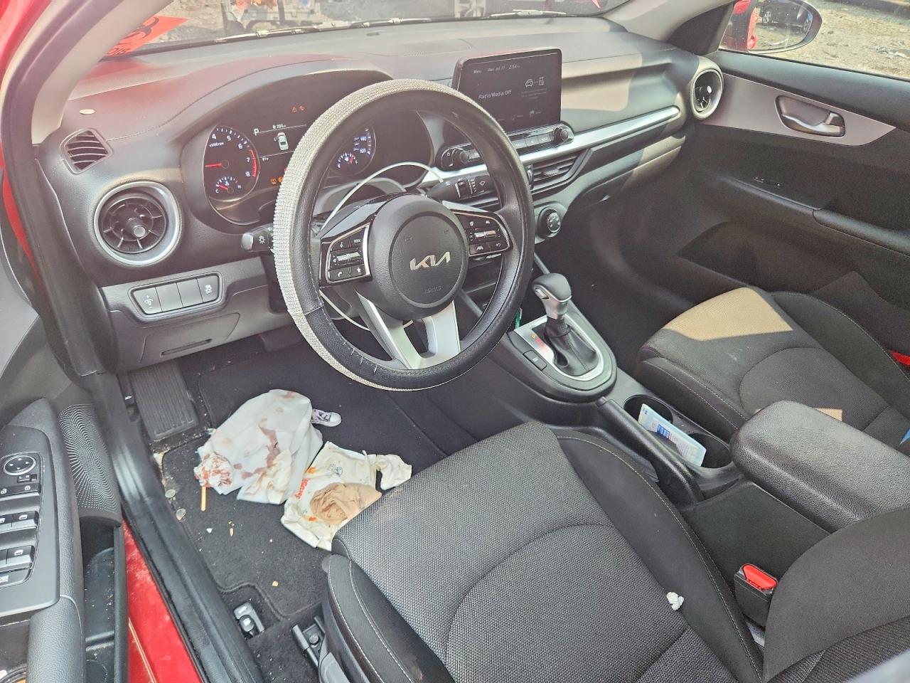 3KPF24AD1RE697986 · 2024 KIA FORTE · 8/12