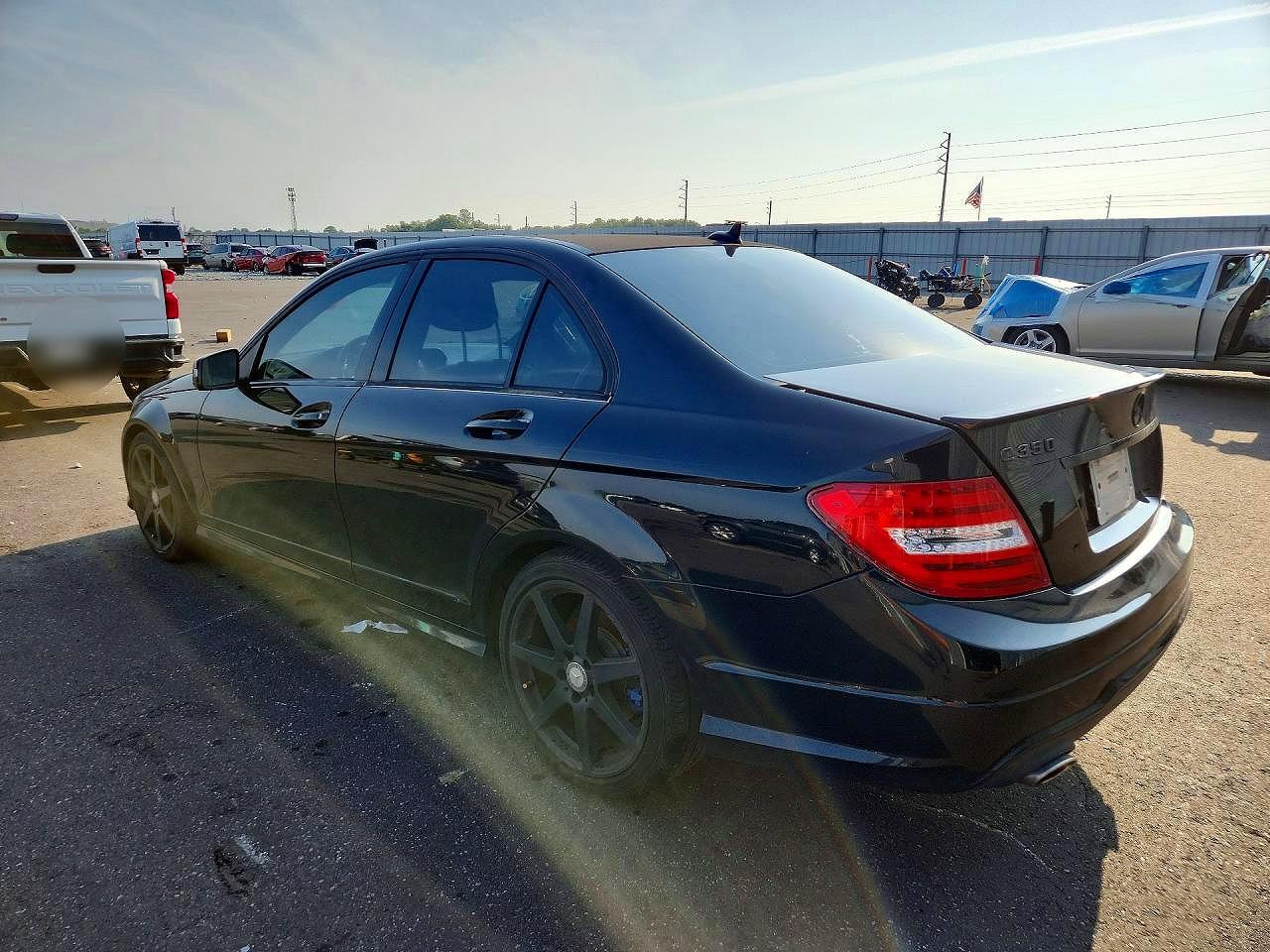 WDDGF5HB5DA854326 · 2013 MERCEDES-BENZ C · 2/12