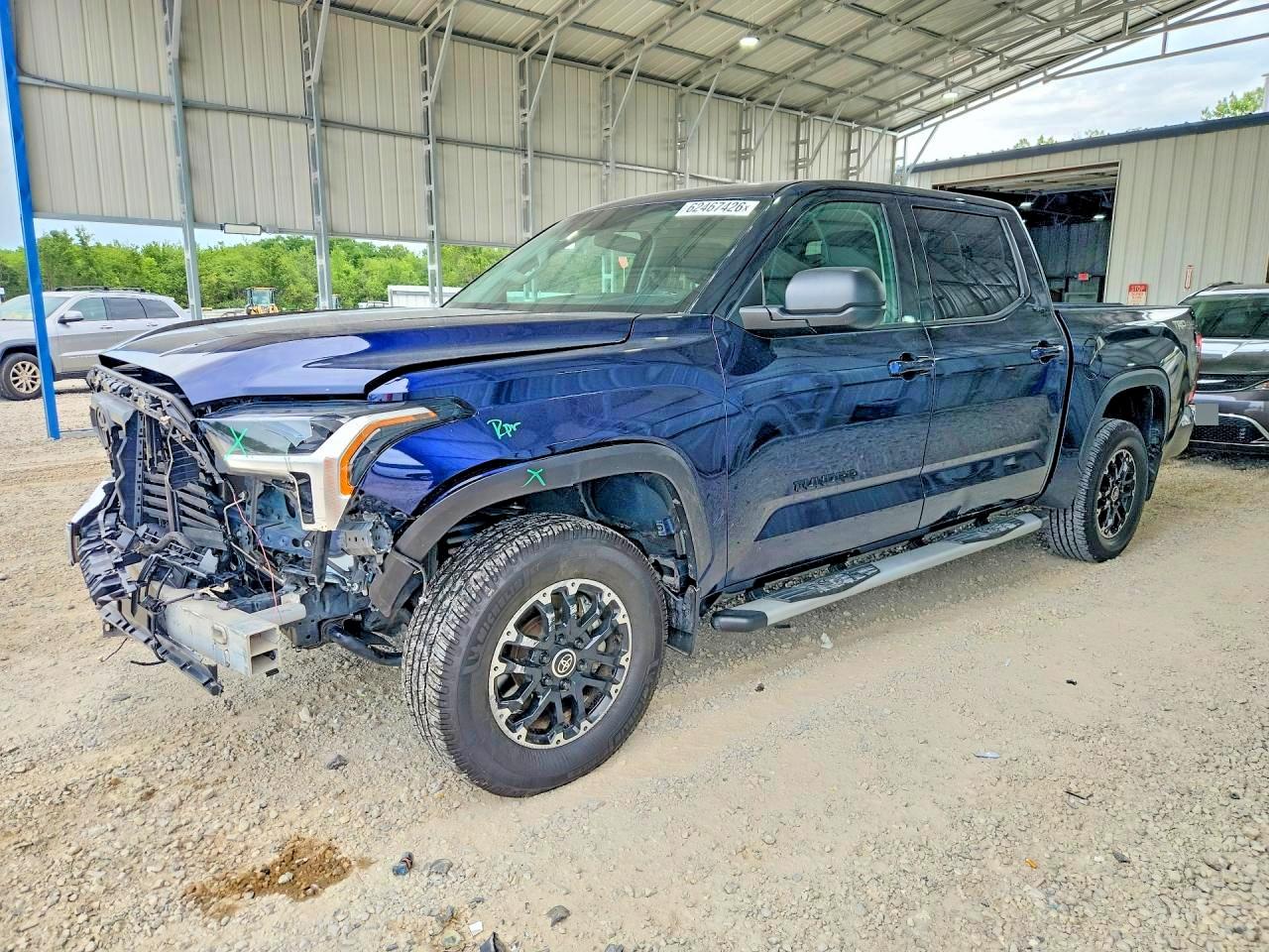 2022 TOYOTA TUNDRA