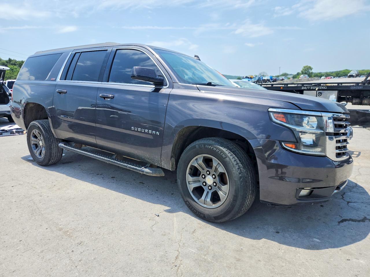 1GNSKHKC7HR380915 · 2017 CHEVROLET SUBURBAN · 4/13