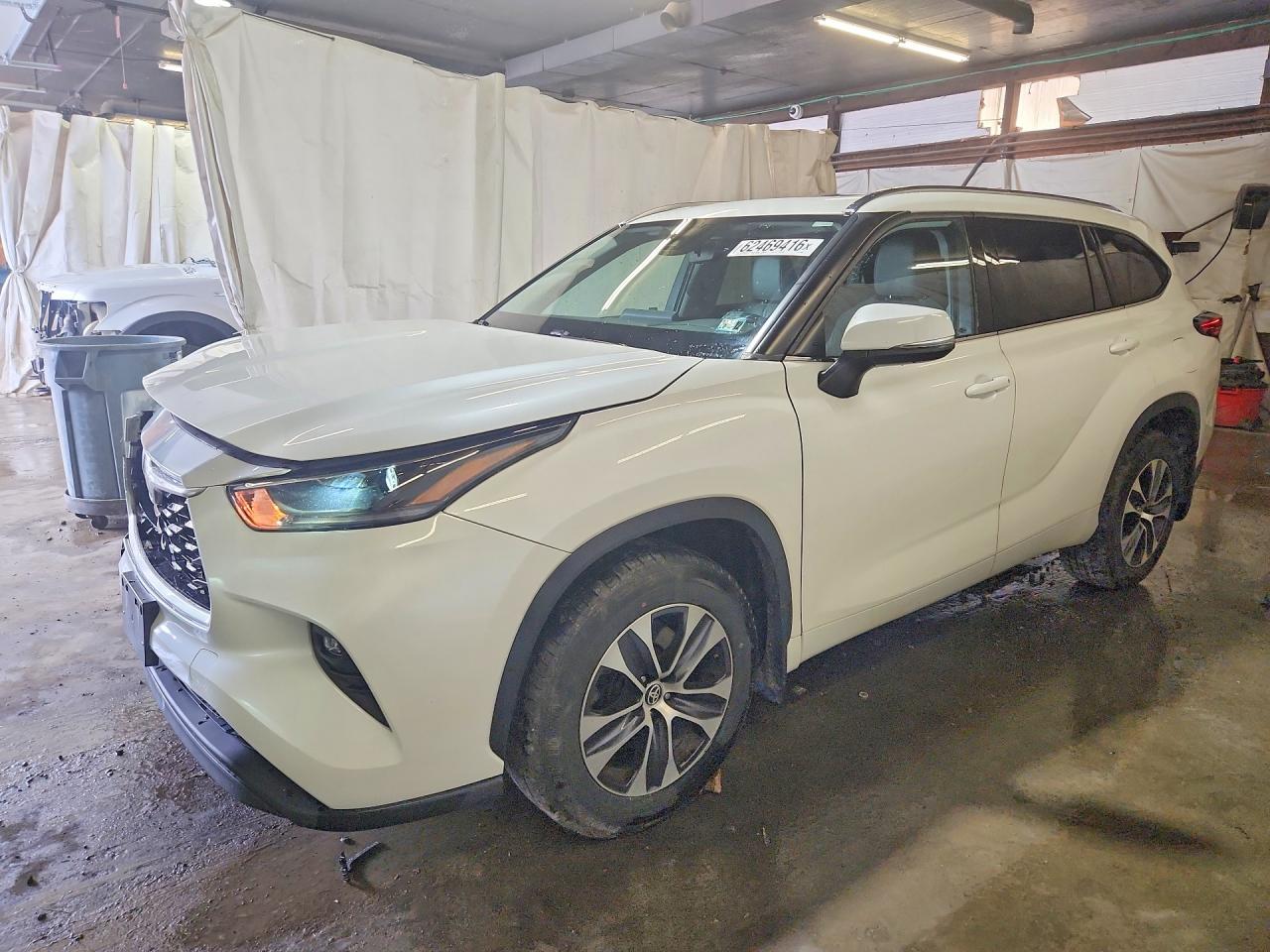 5TDHZRBHXMS073864 · 2021 TOYOTA HIGHLANDER