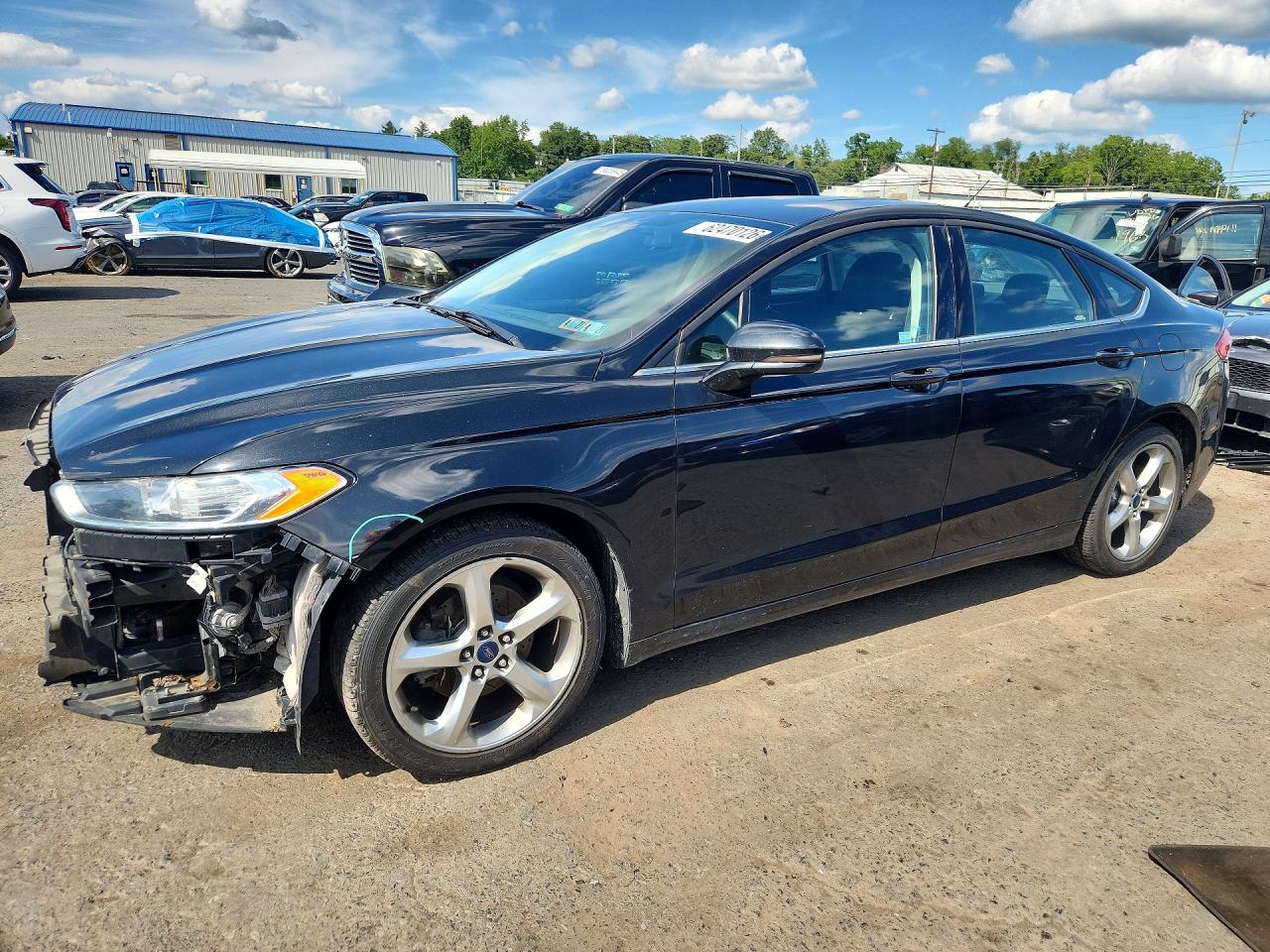 3FA6P0HR7ER238627 · 2014 FORD FUSION