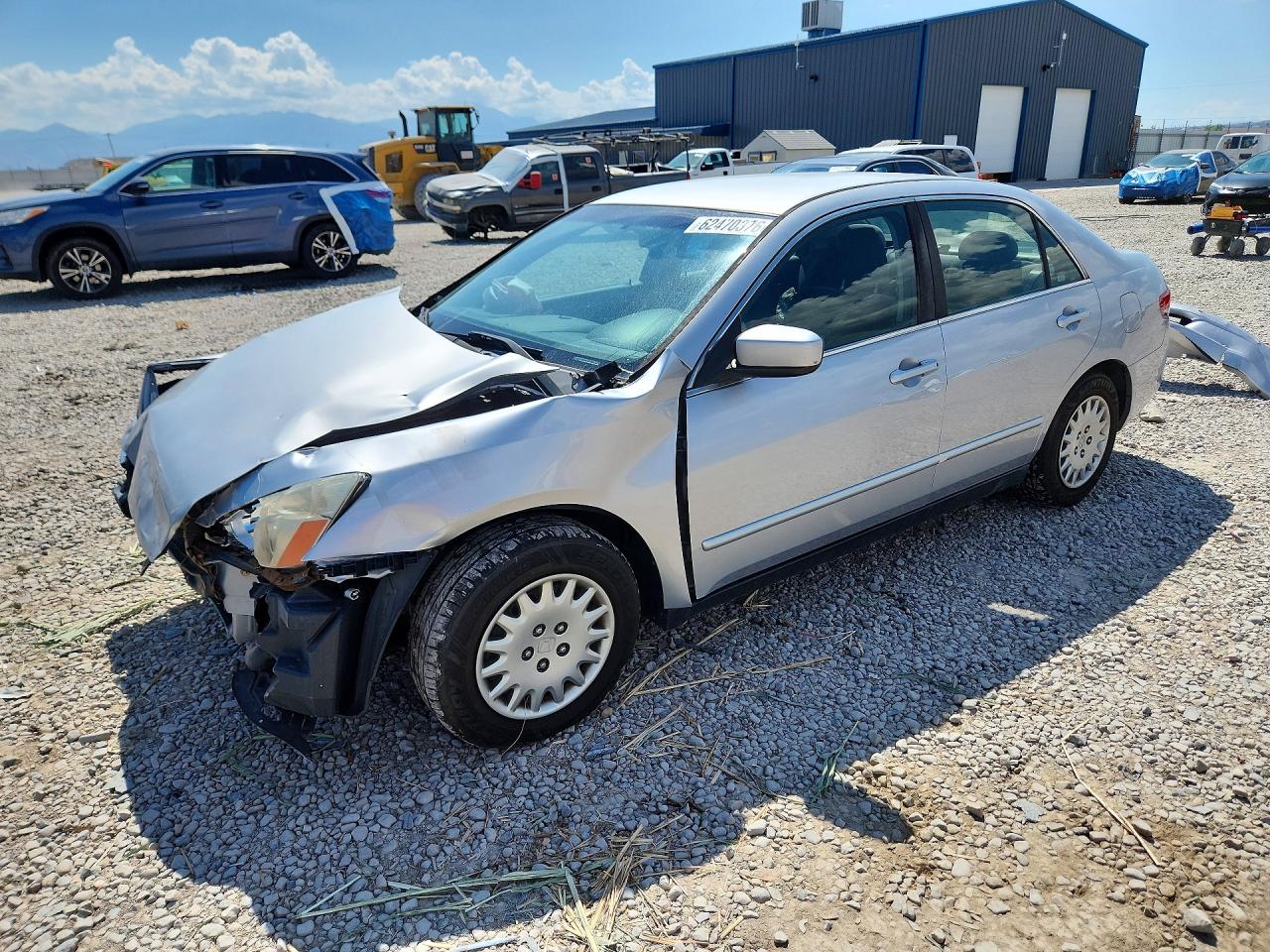 JHMCM56304C004956 · 2004 HONDA ACCORD