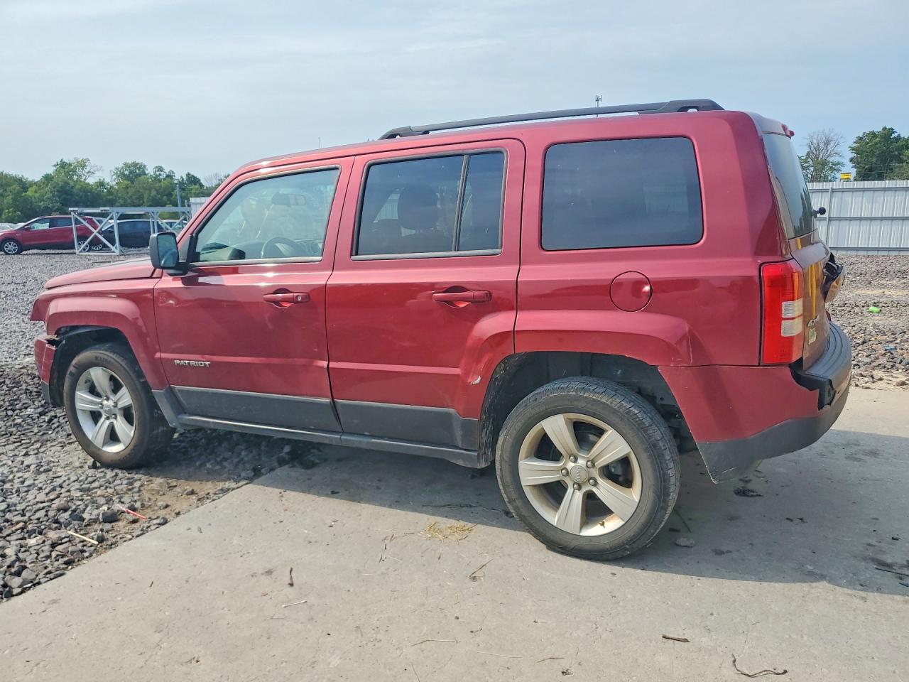 1C4NJRFB6CD563017 · 2012 JEEP PATRIOT · 2/13