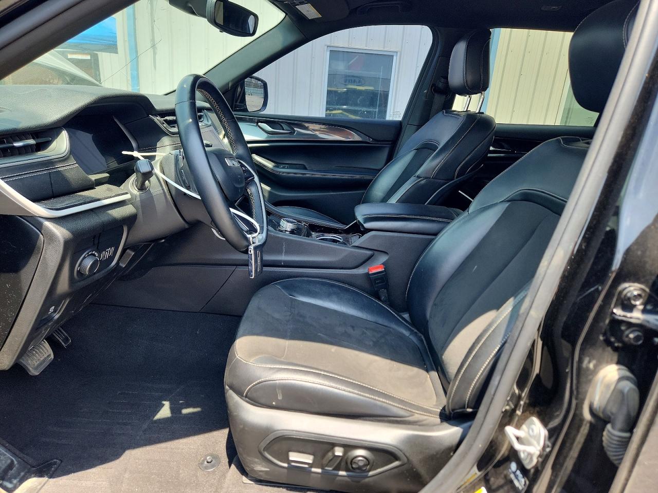 1C4RJKAG7M8209397 · 2021 JEEP GRAND CHEROKEE · 7/14