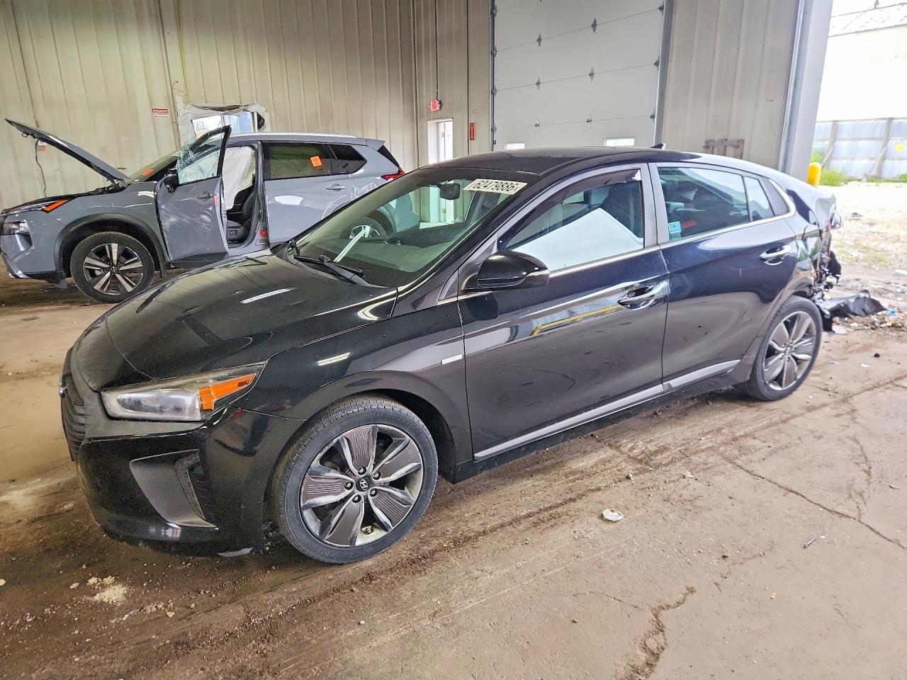 KMHC85LCXJU059846 · 2018 HYUNDAI IONIQ