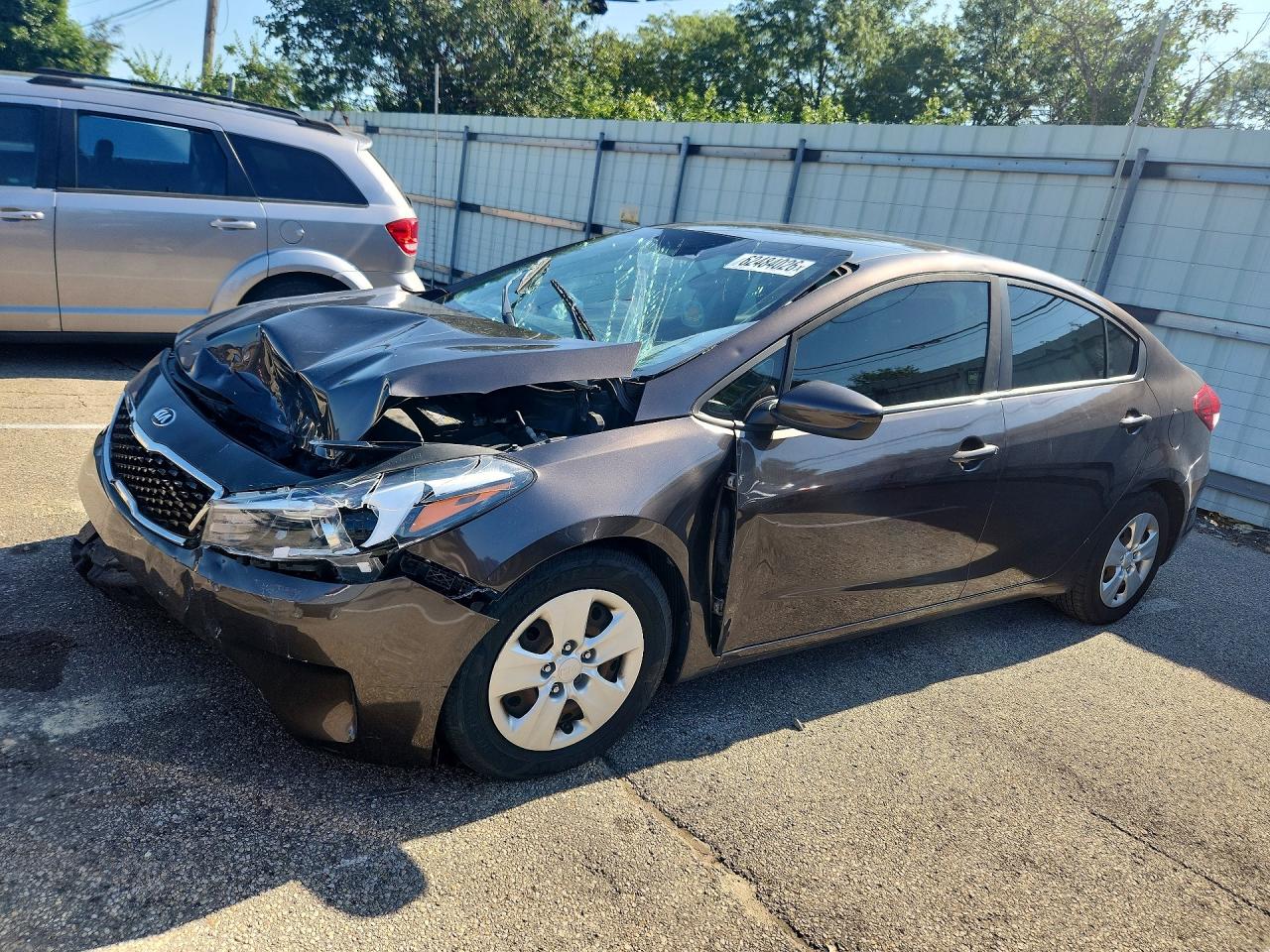 3KPFK4A75HE160370 · 2017 KIA FORTE