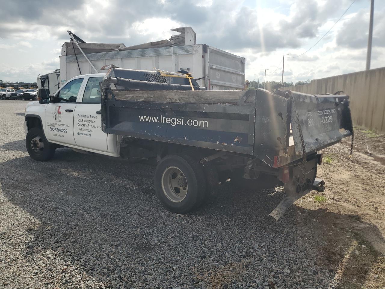 1GD41VEG1GF210384 · 2016 GMC SIERRA · 2/12