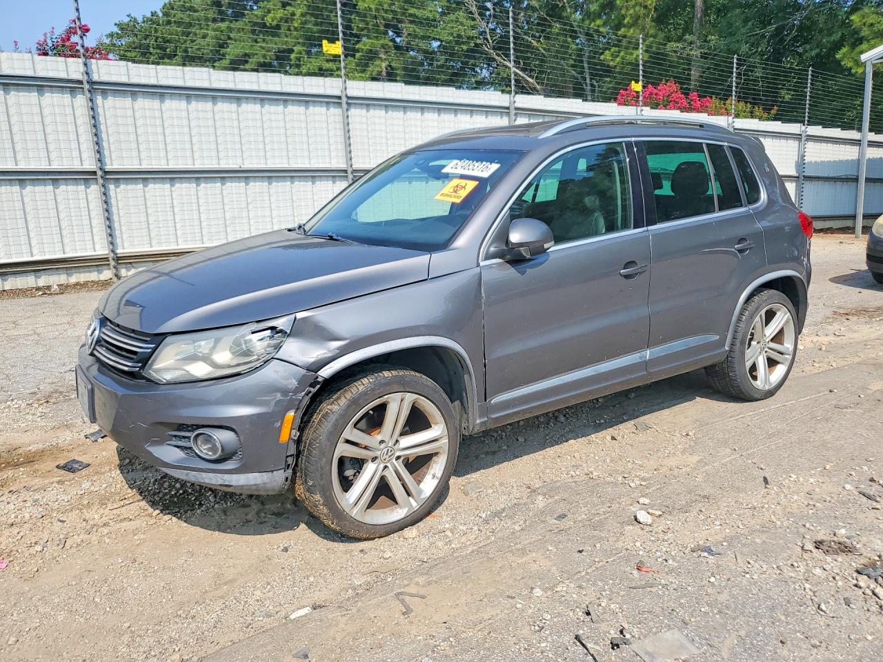 WVGAV3AX1EW042731 · 2014 VOLKSWAGEN TIGUAN