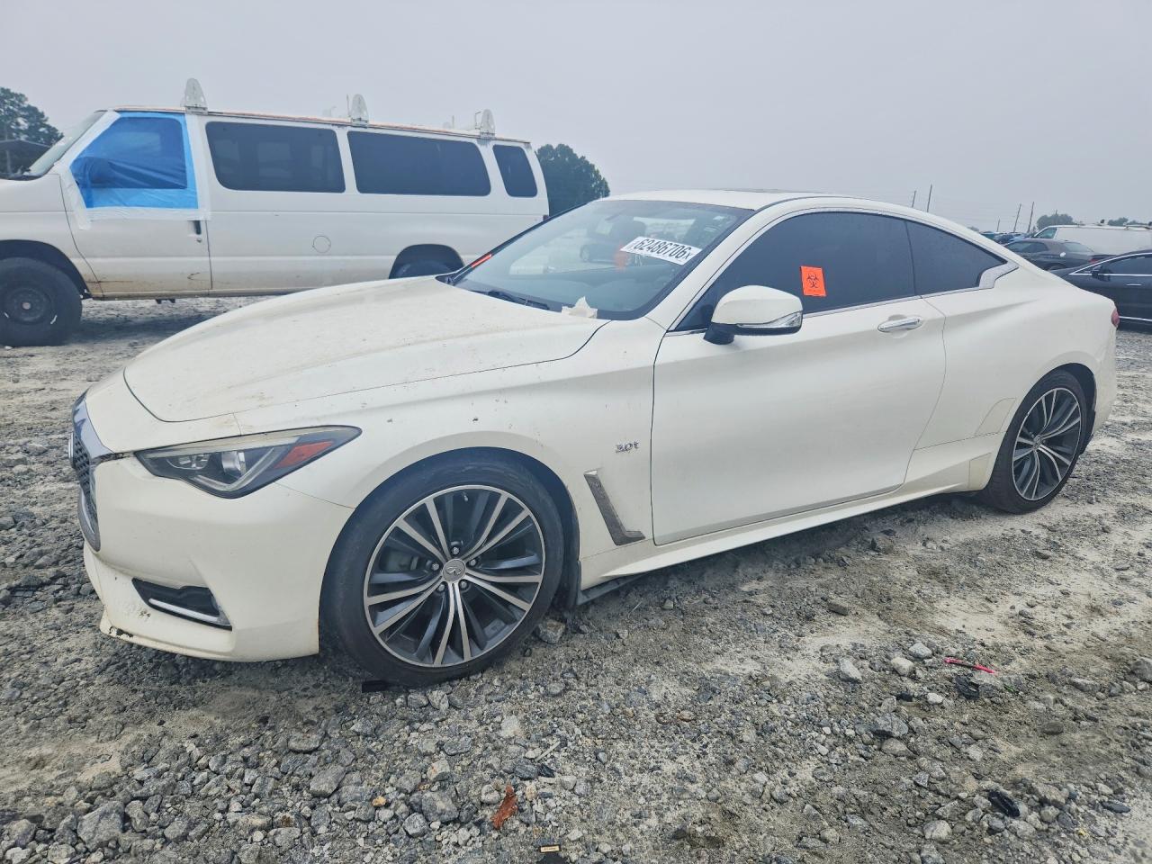 JN1EV7EL9JM392539 · 2018 INFINITI Q60