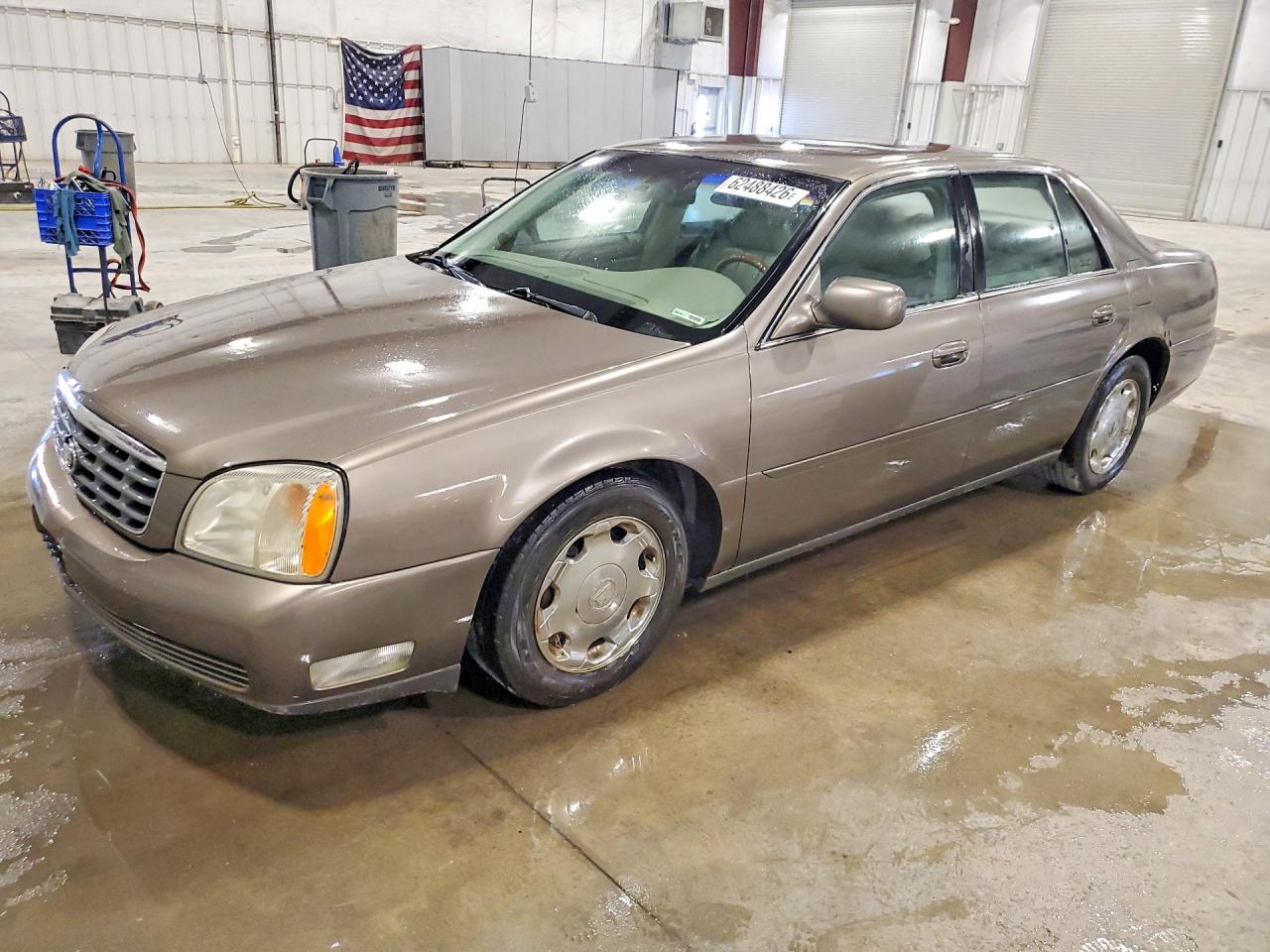 1G6KE57Y32U273791 · 2002 CADILLAC DEVILLE