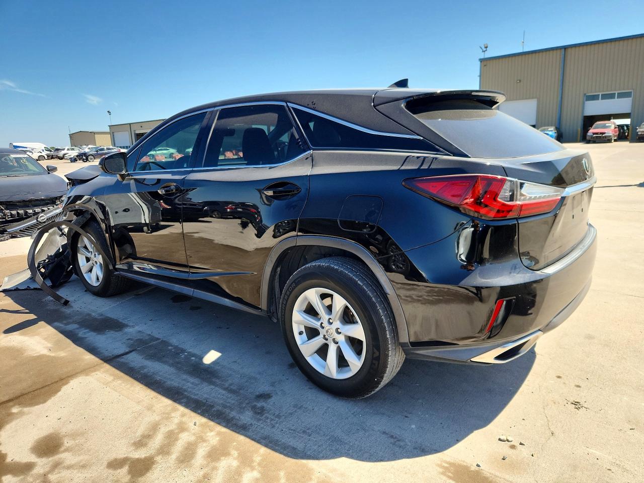 2T2ZZMCA9GC014015 · 2016 LEXUS RX · 2/13