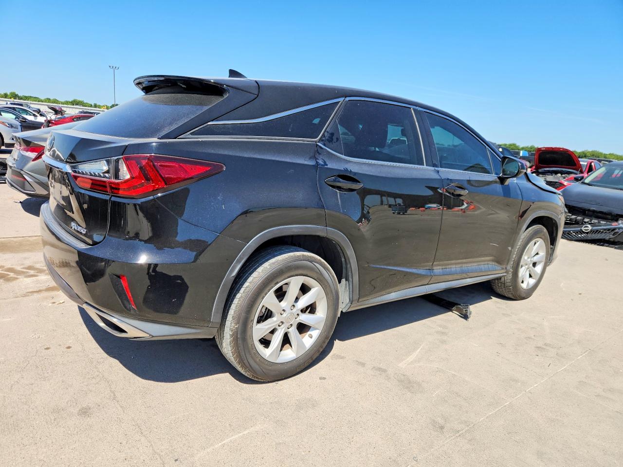 2T2ZZMCA9GC014015 · 2016 LEXUS RX · 3/13