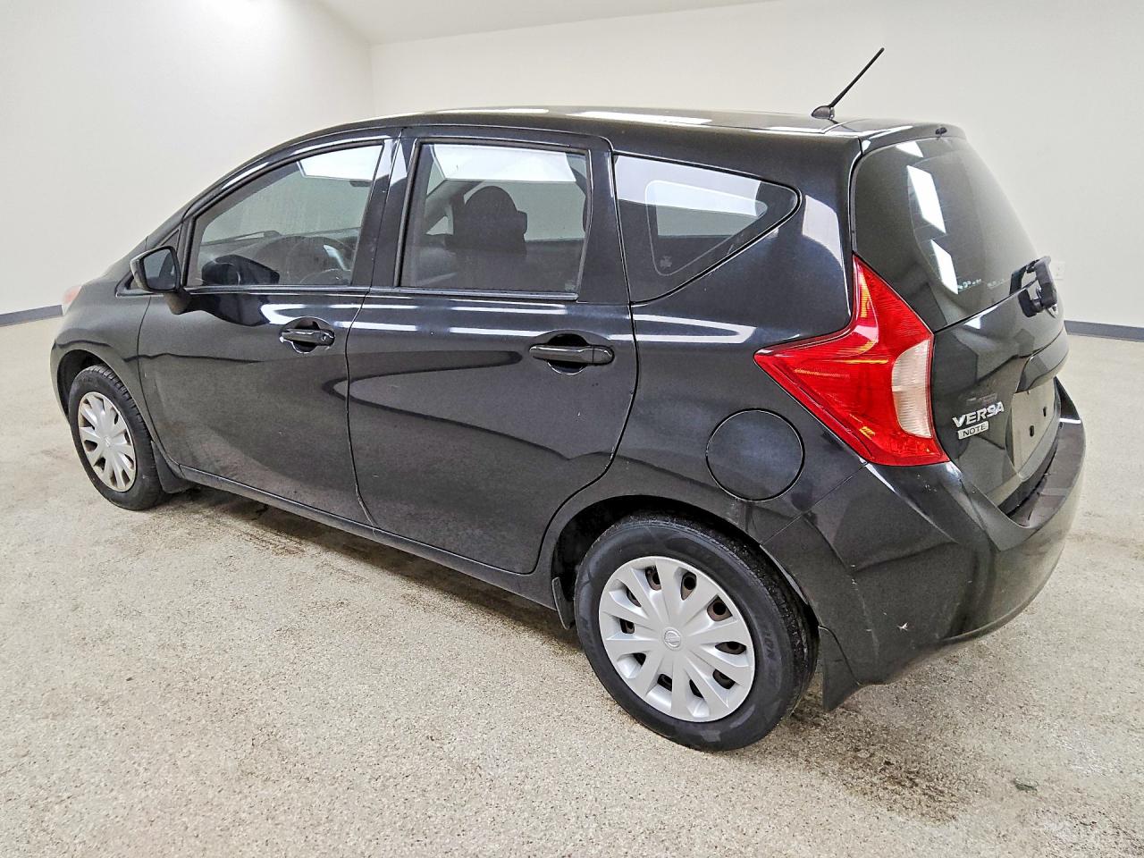 3N1CE2CP0FL356921 · 2015 NISSAN VERSA NOTE · 2/13
