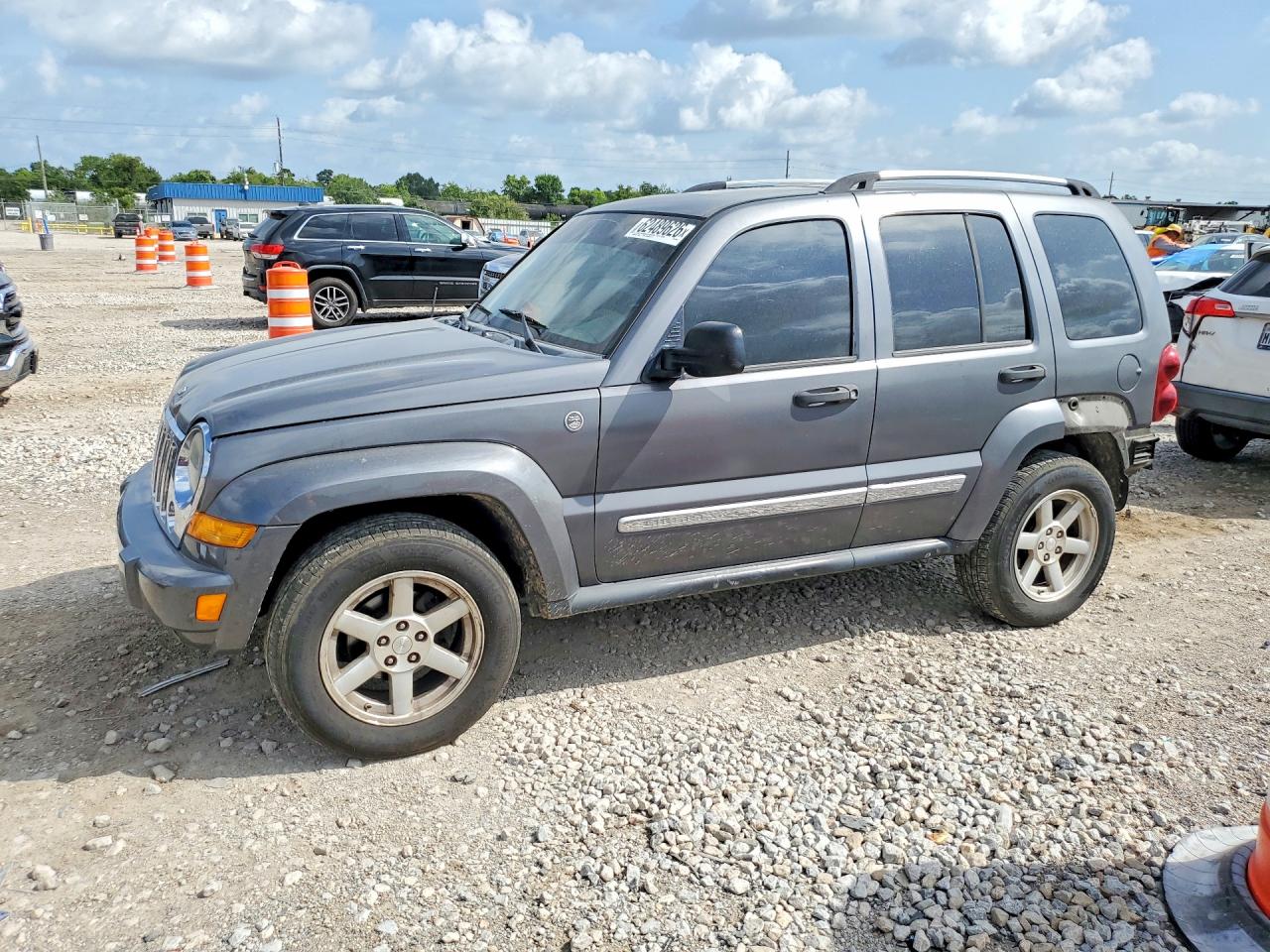 1J8GL58K96W238176 · 2006 JEEP LIBERTY