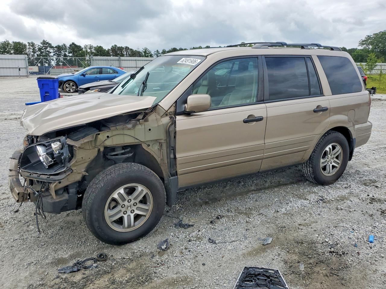 2HKYF18524H557122 · 2004 HONDA PILOT