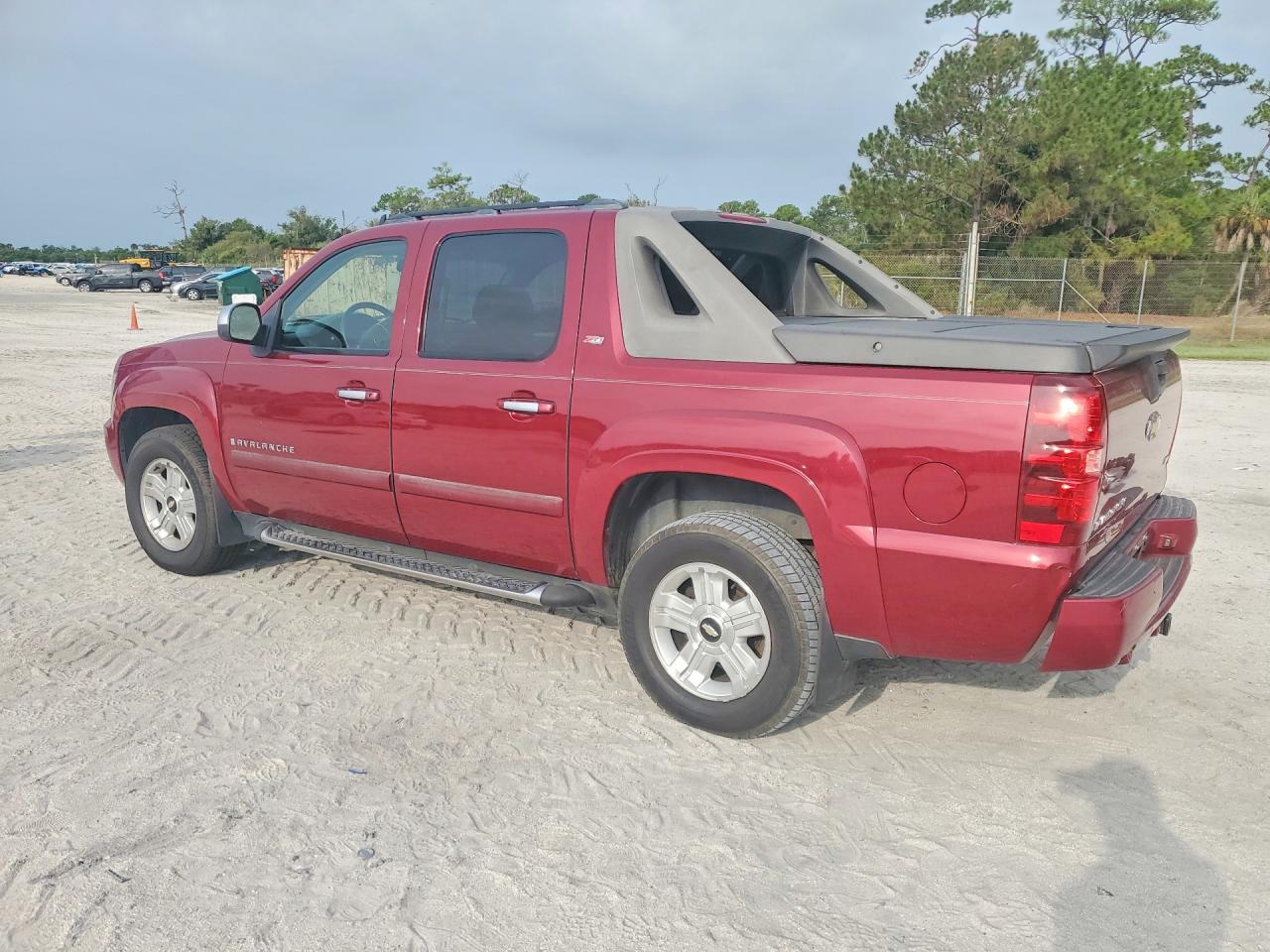 3GNFK12347G278818 · 2007 CHEVROLET AVALANCHE · 2/13