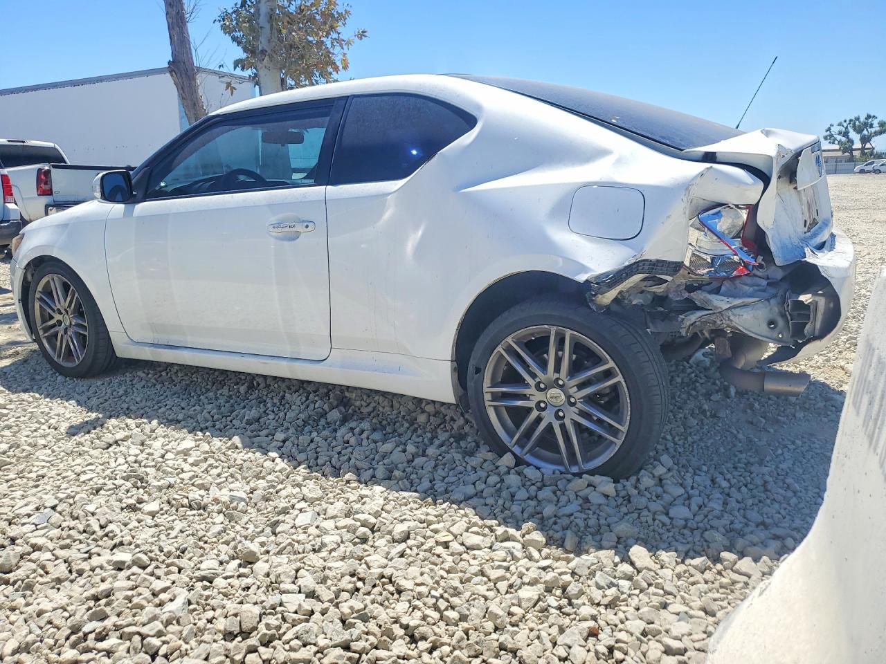 JTKJF5C71C3042469 · 2012 TOYOTA SCION · 2/12
