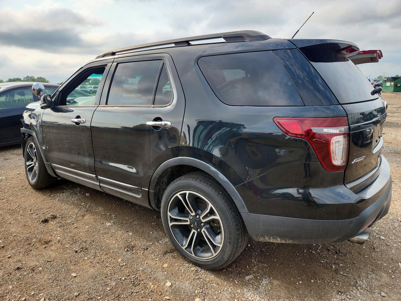 1FM5K8GT7EGA86657 · 2014 FORD EXPLORER · 2/13