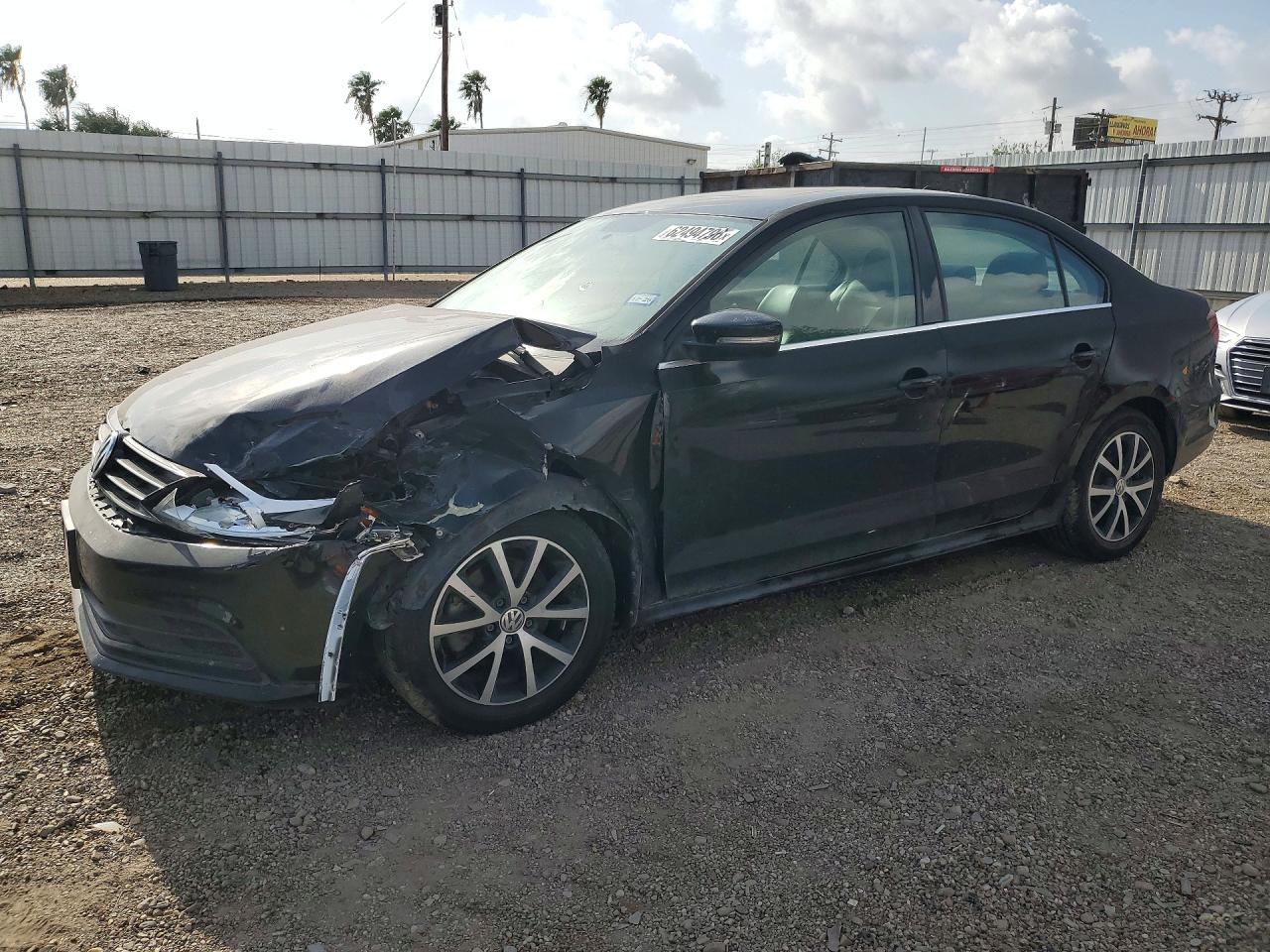 3VWDB7AJ1HM399552 · 2017 VOLKSWAGEN JETTA