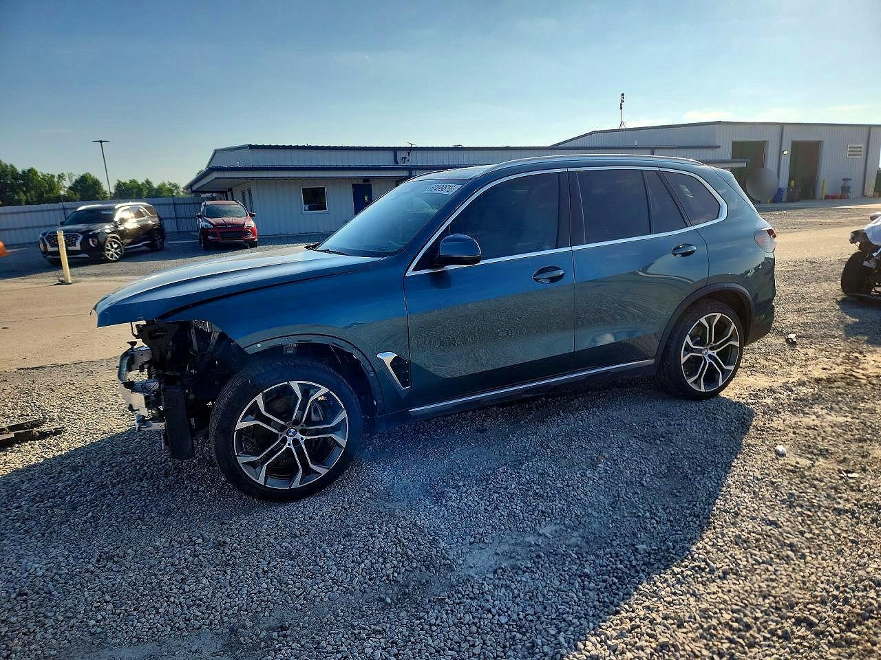 5UX13EU0XR9U15983 · 2024 BMW X5